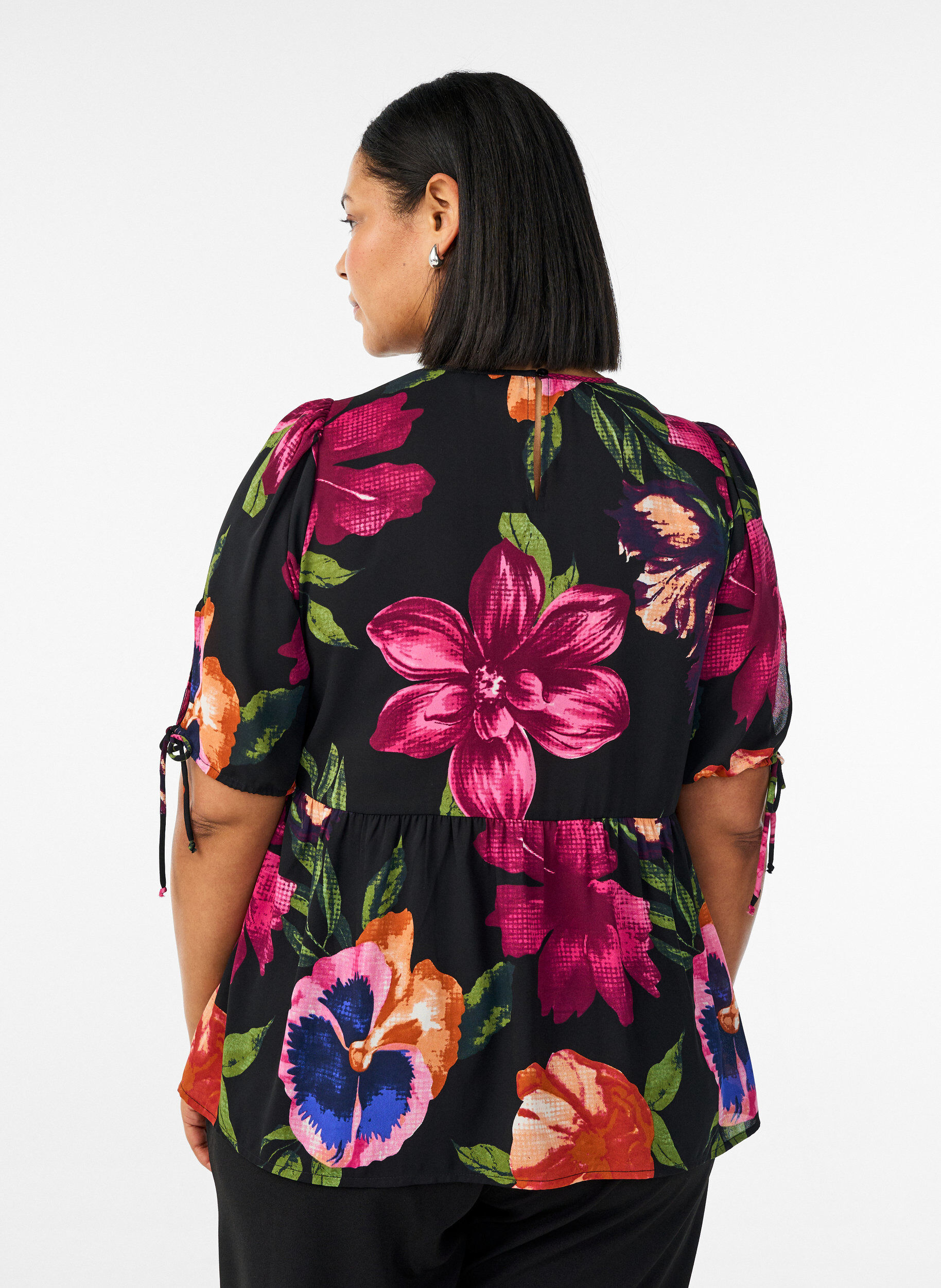 Zizzifashion Blouse with floral print and peplum, Black, Model image number 2