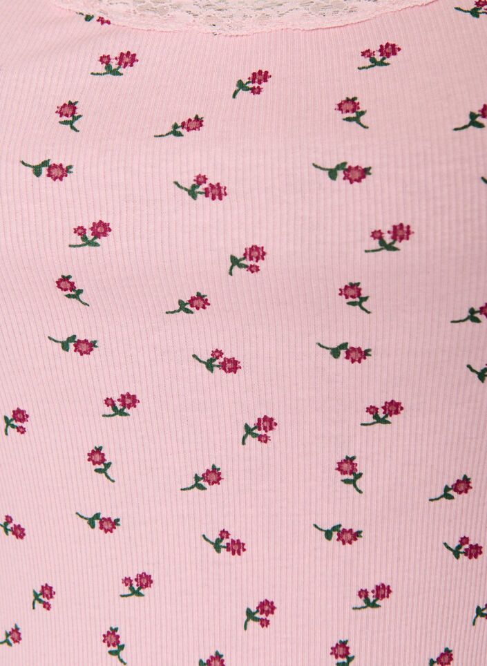 Top with print and lace edge, Red, Packshot image number 2