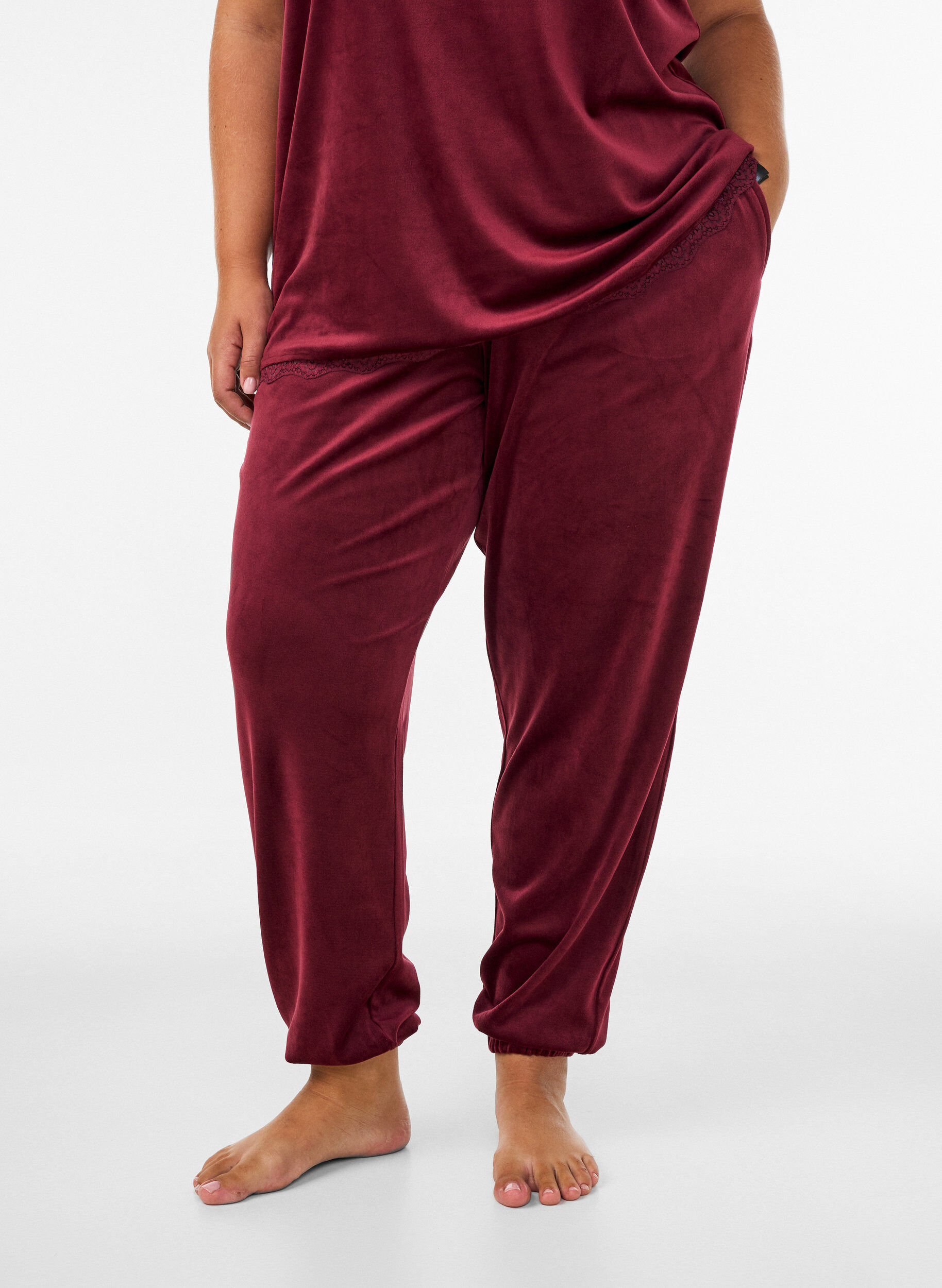 Loose velour trousers, Red, Model