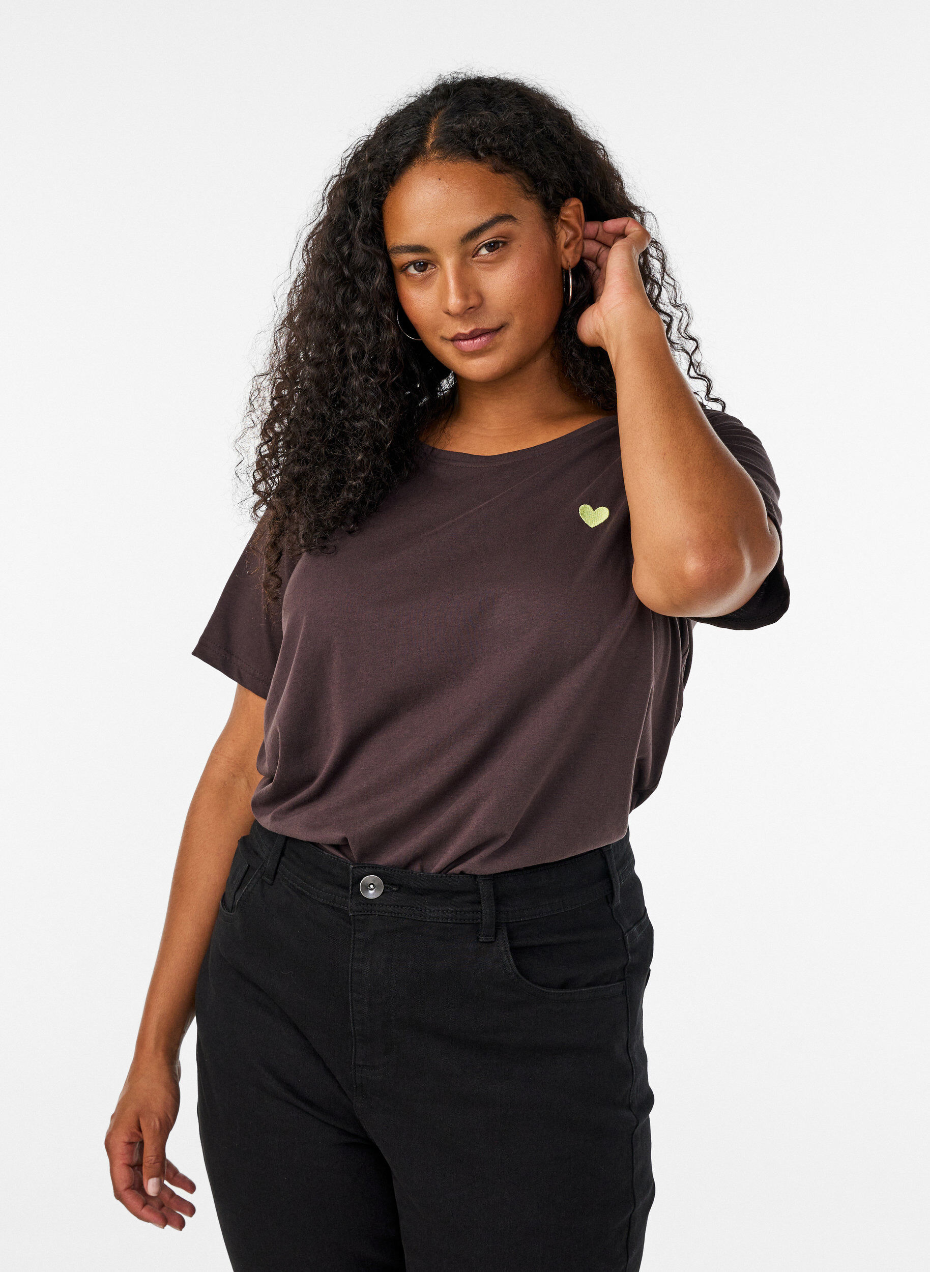 T-shirt with motif, Brown, Model