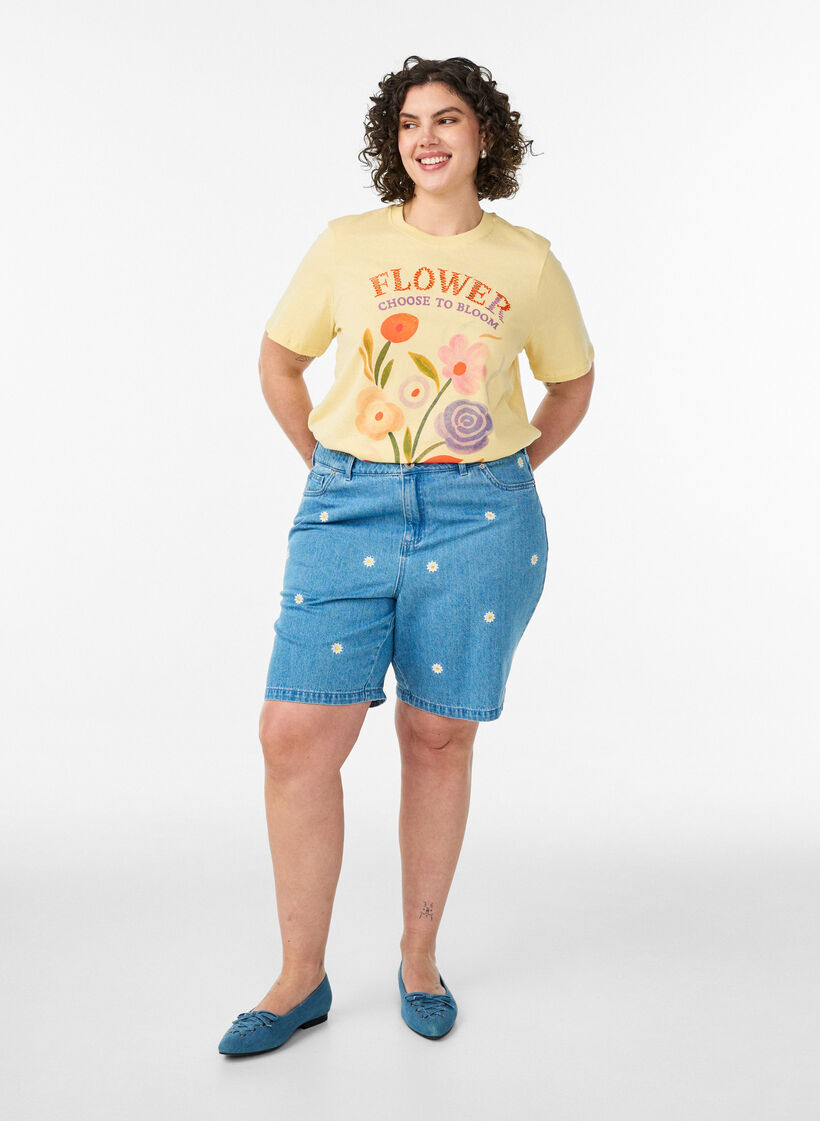 Cotton T-shirt with print, Yellow, Model image number 1