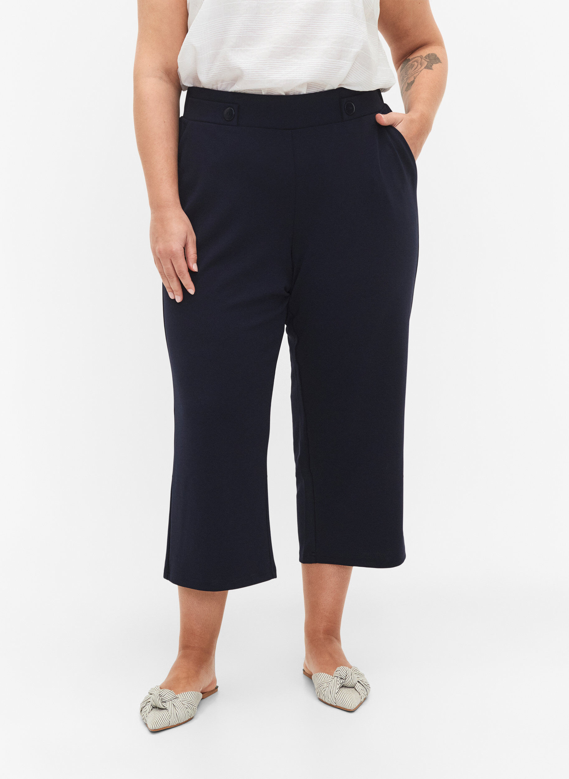 Zizzifashion Ankle length trousers with loose fit, Blue, Model image number 3