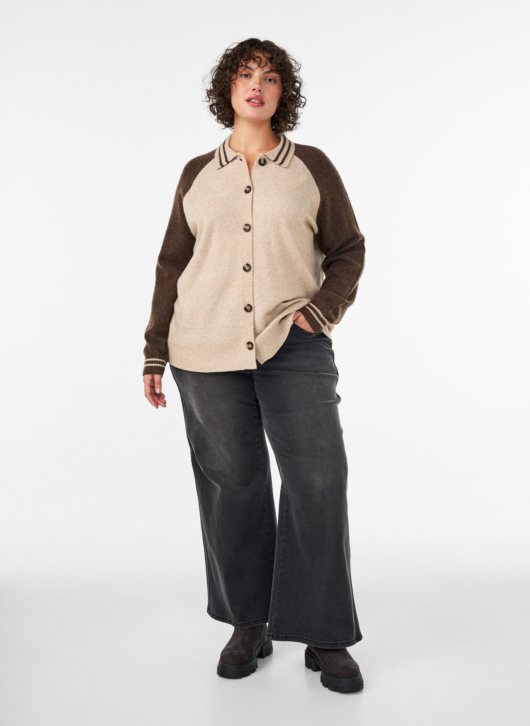 ZizzifashionCardigan with contrast sleeves and collar, Beige, Model image number 1