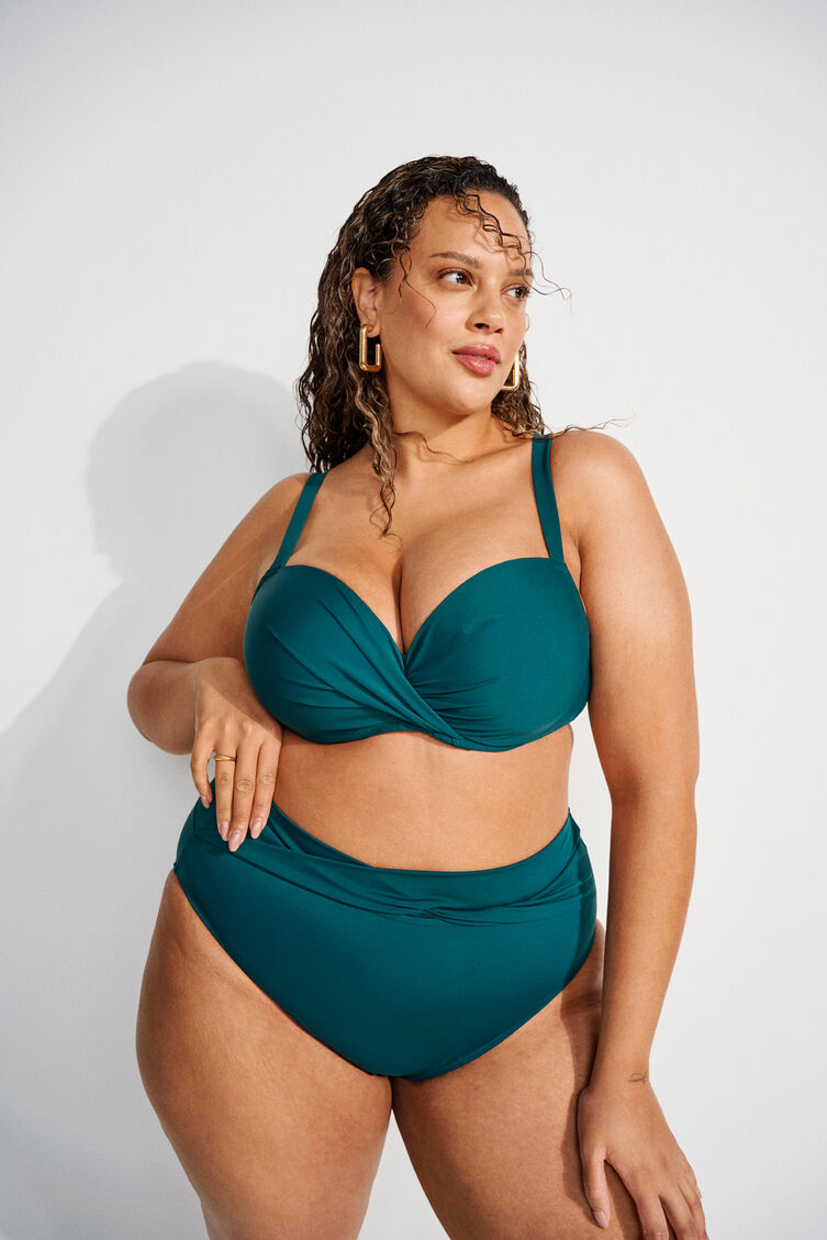 Underwired bikini, , Model