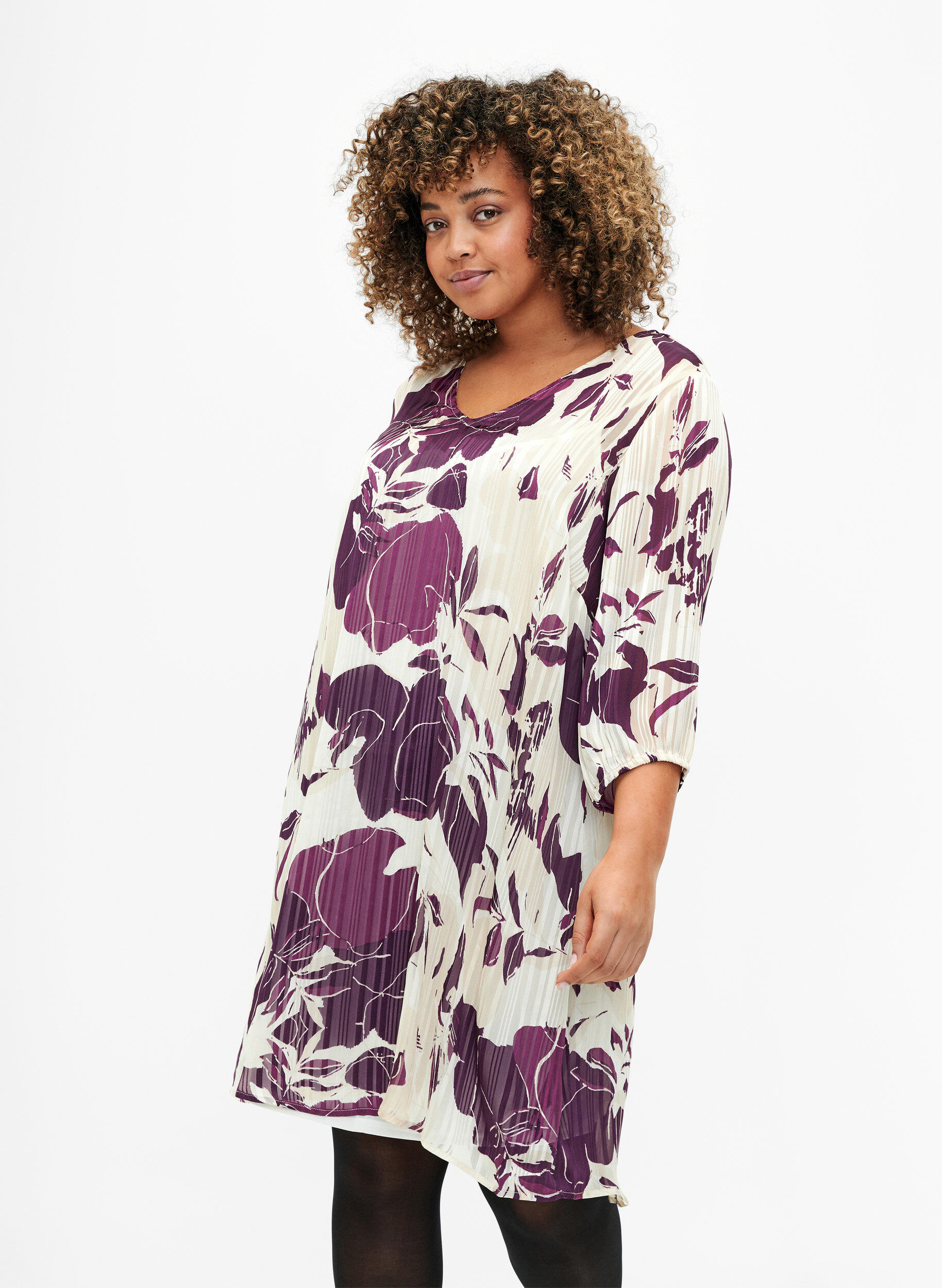 Zizzifashion Printed dress with v-neck and 3/4 sleeves, D.Purple Graphic AOP, Model image number 0