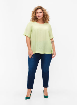 Blouse with half-length sleeves in viscose, Lily Green, Model image number 2