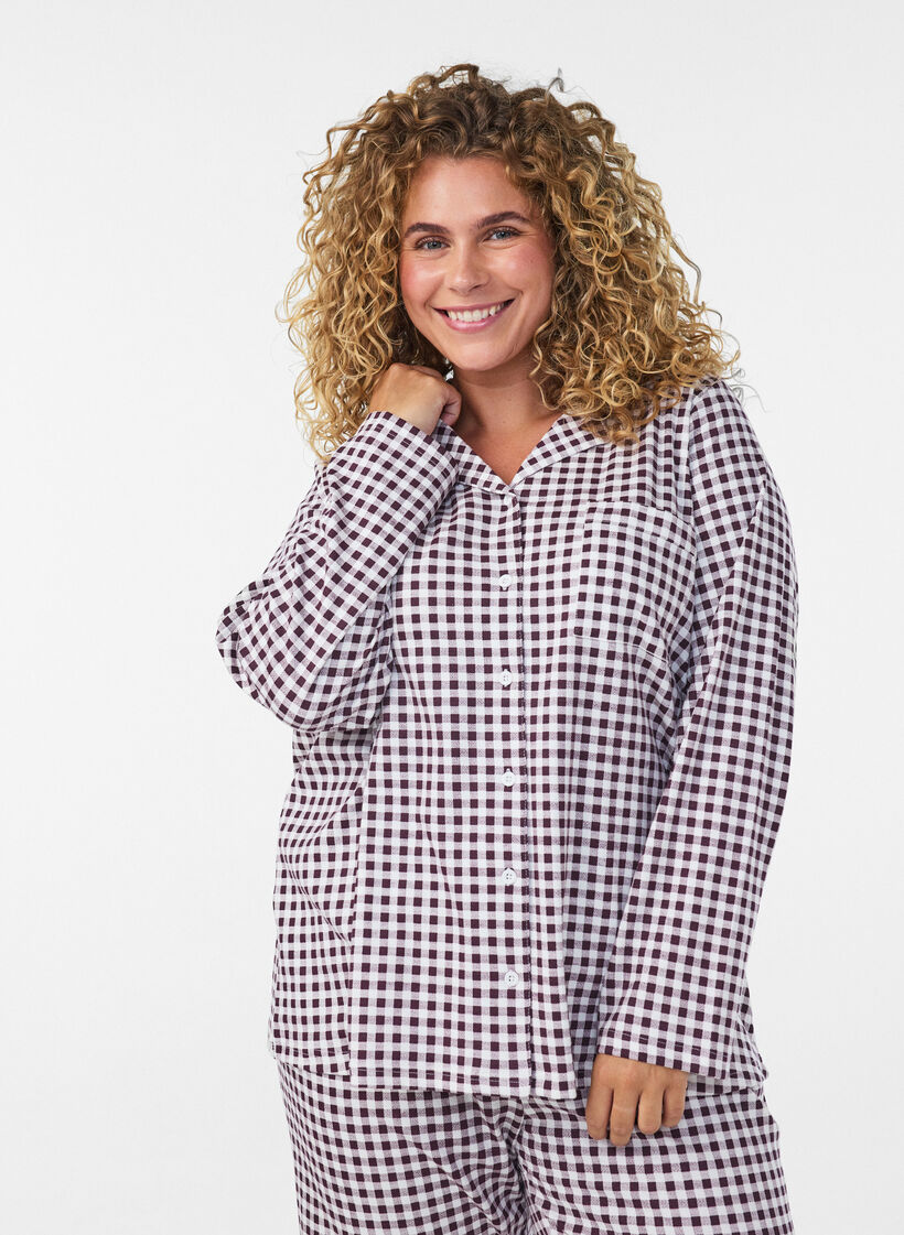 Cotton pyjama shirt with chest pocket, Red, Model image number 0