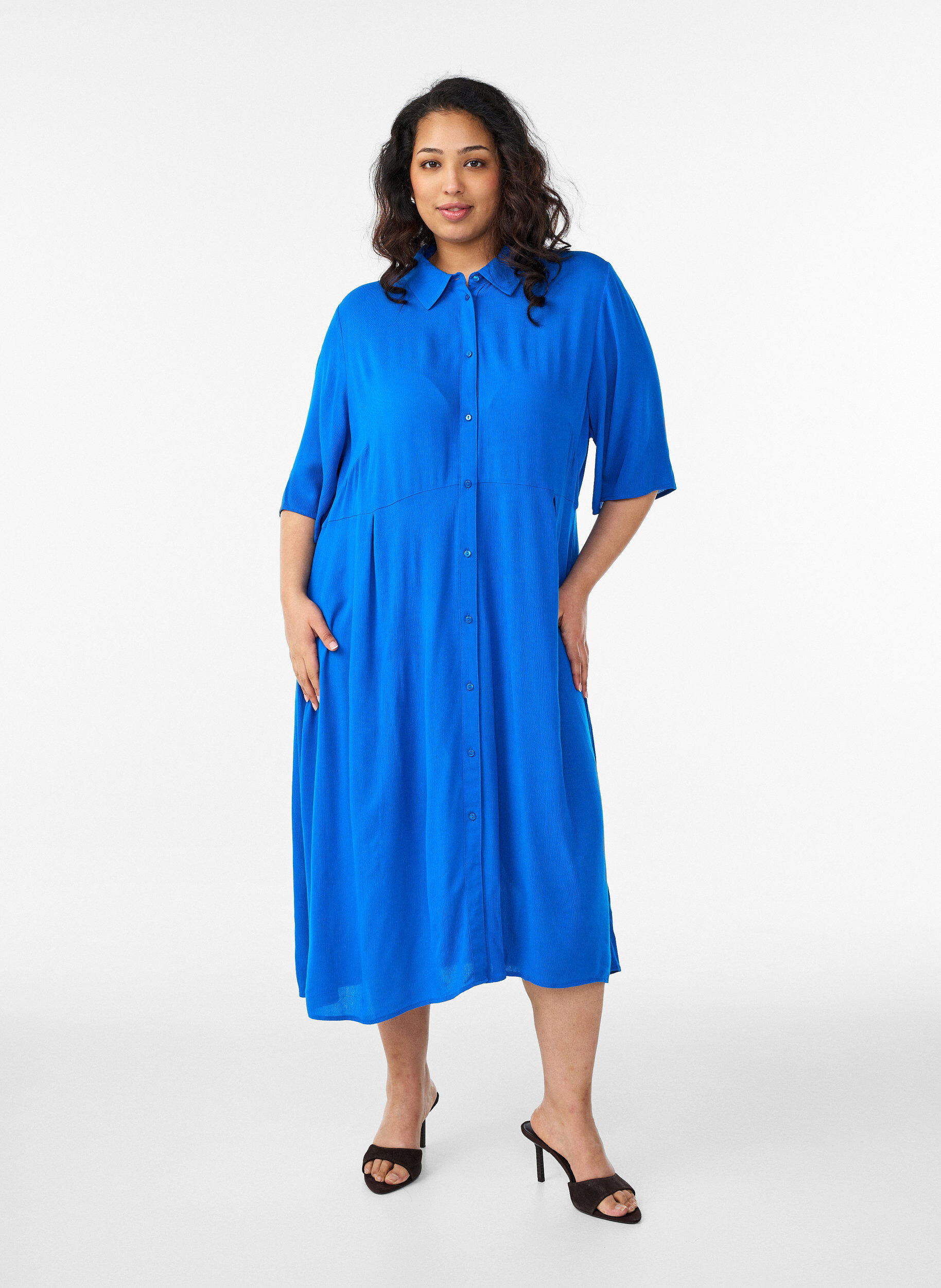Midi shirt dress with short sleeves, Blue, Model