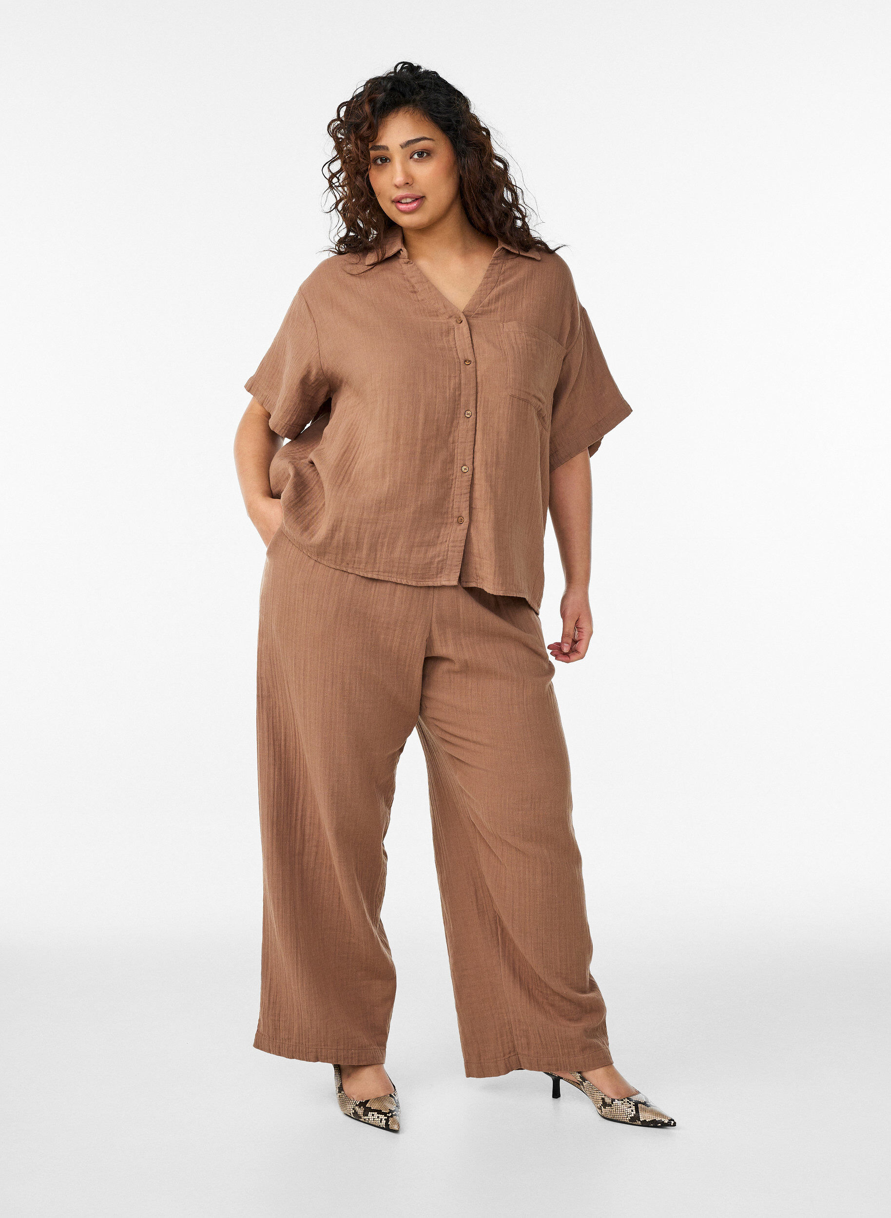 ZizzifashionCotton muslin blouse with short sleeves, Brown, Model image number 1
