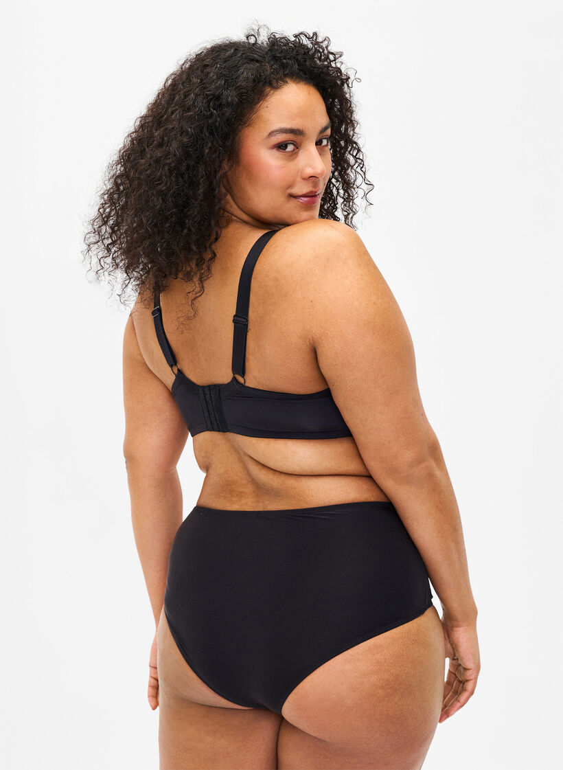 Padded underwire bra with embroidery, Black, Model image number 1