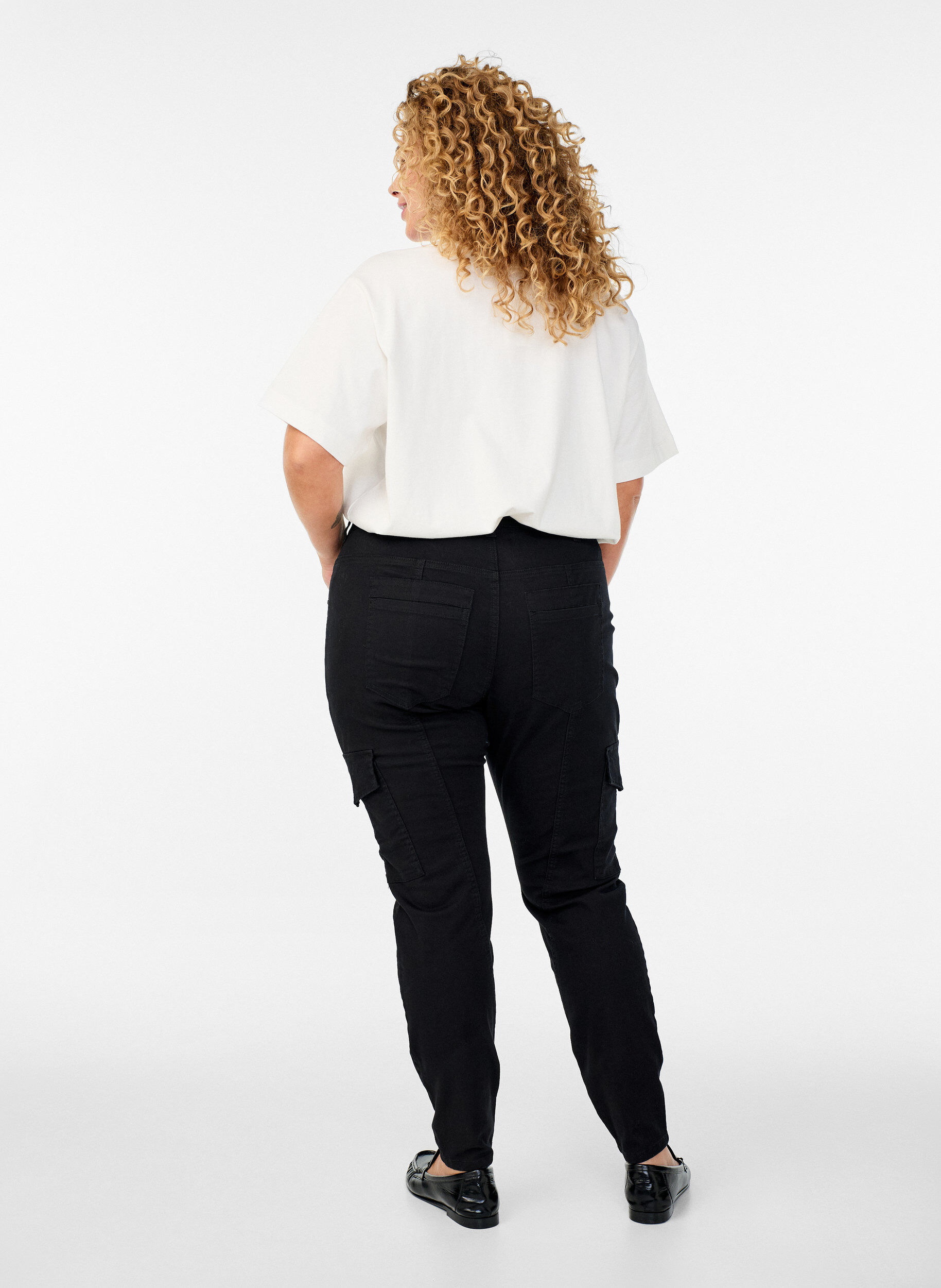 Zizzifashion Slim fit trousers with cargo pockets, Black, Model image number 1