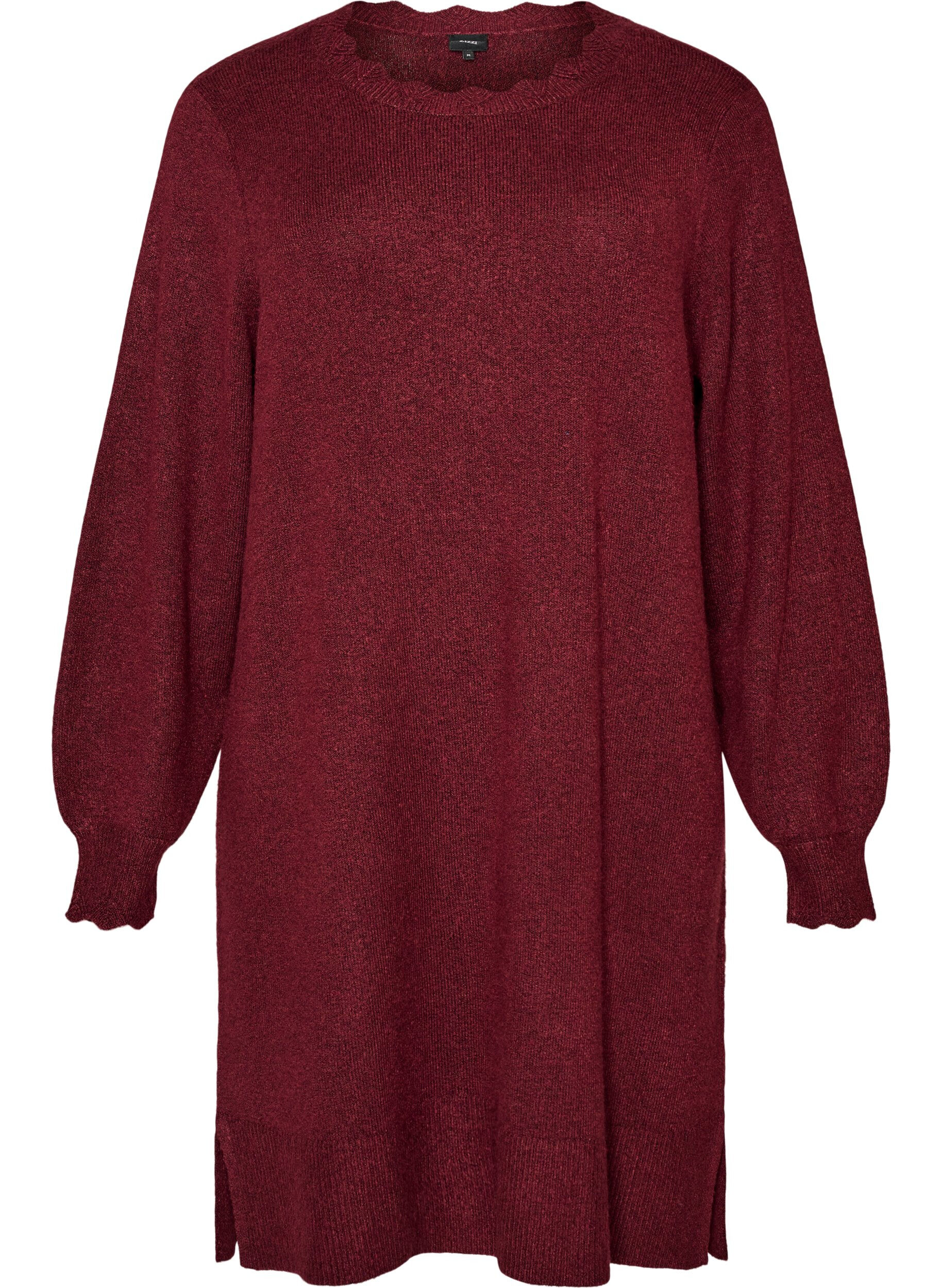 Short knitted dress with wavy hem and slits