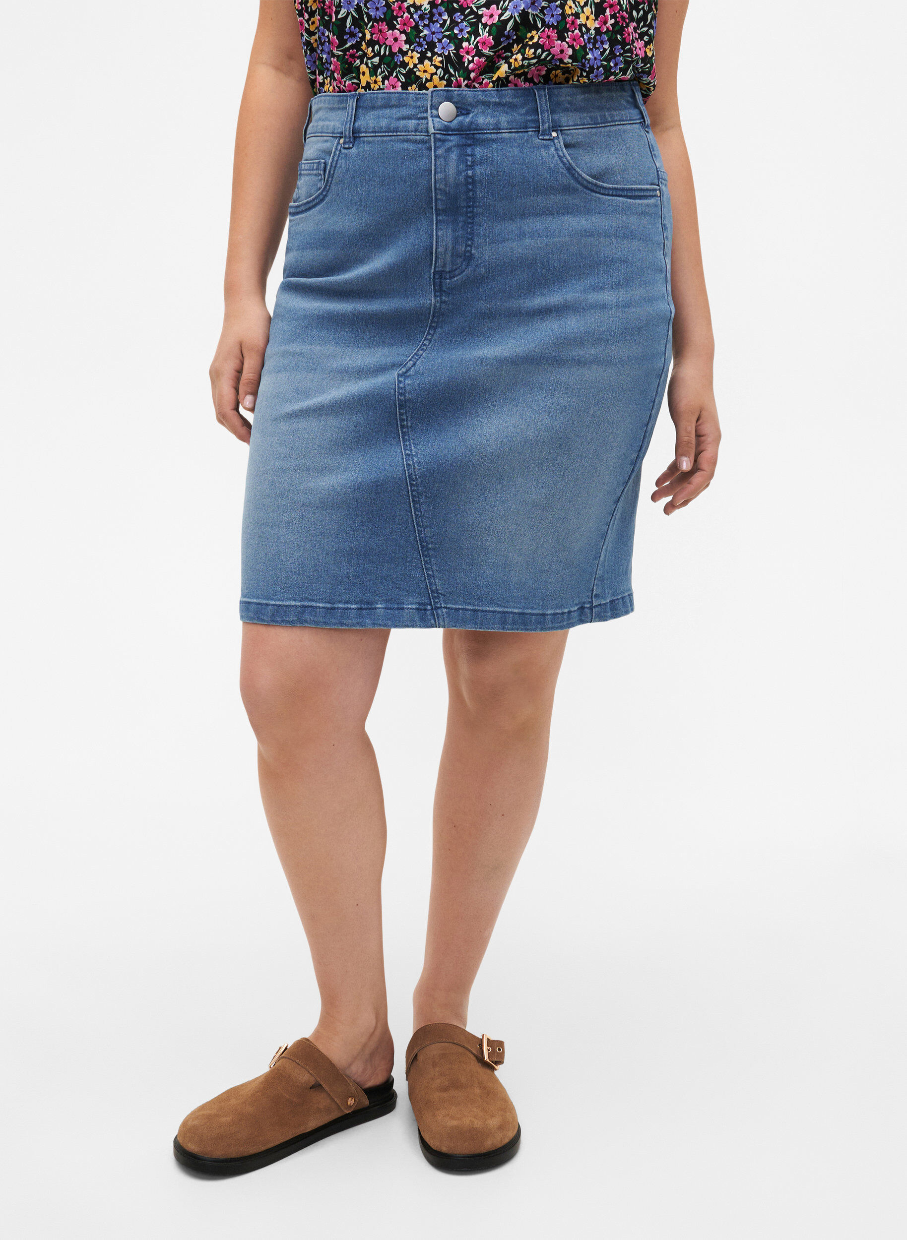 Zizzifashion Tight-fitting denim skirt, Light Blue, Model image number 3