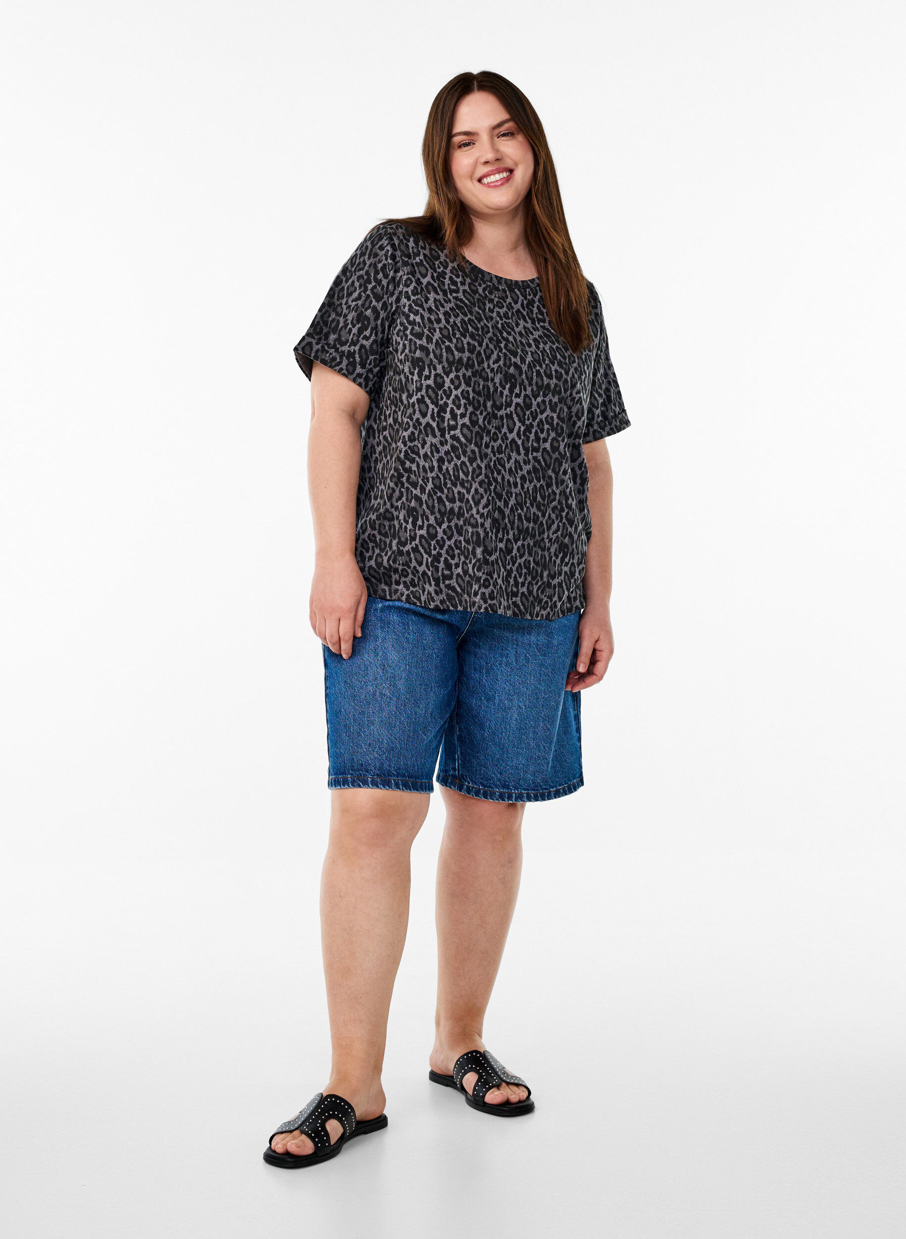 Zizzifashion T-shirt with round neck and all-over print, Grey, Model image number 1