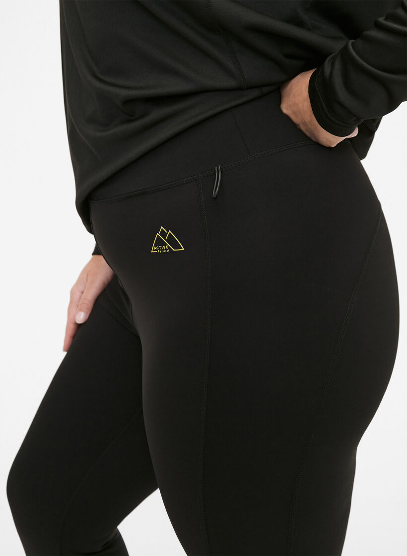 3/4 training leggings with pockets, Black, Model image number 2
