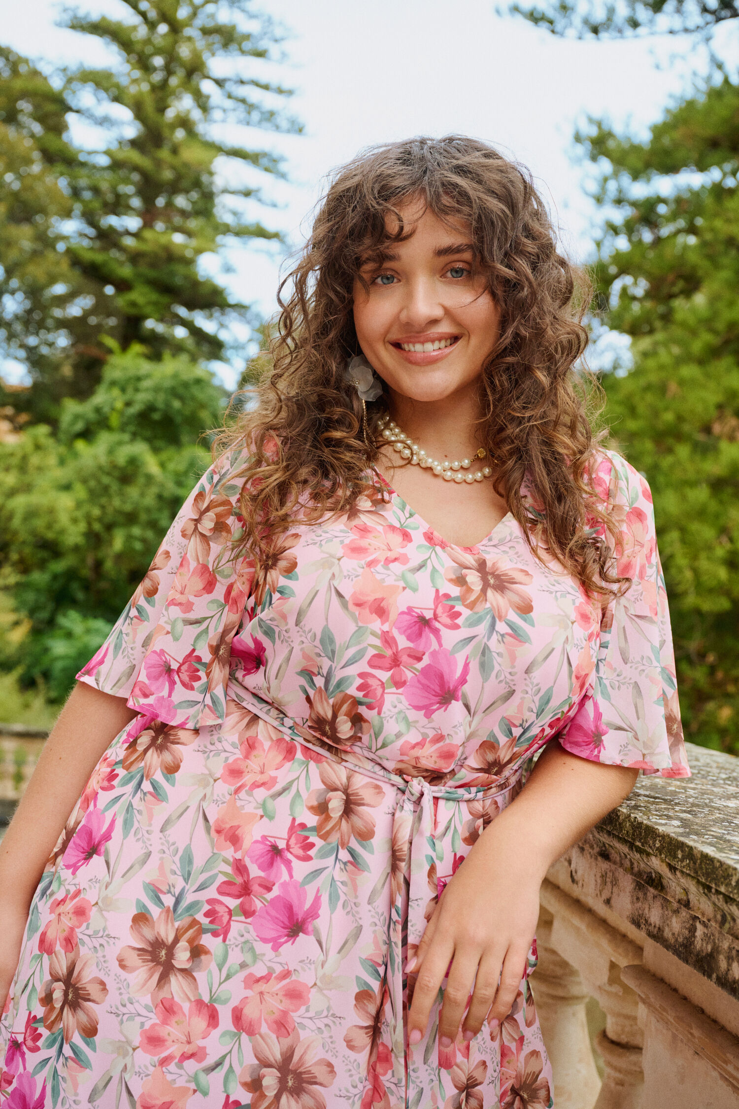 Zizzifashion Floral dress with V-neck, , Model