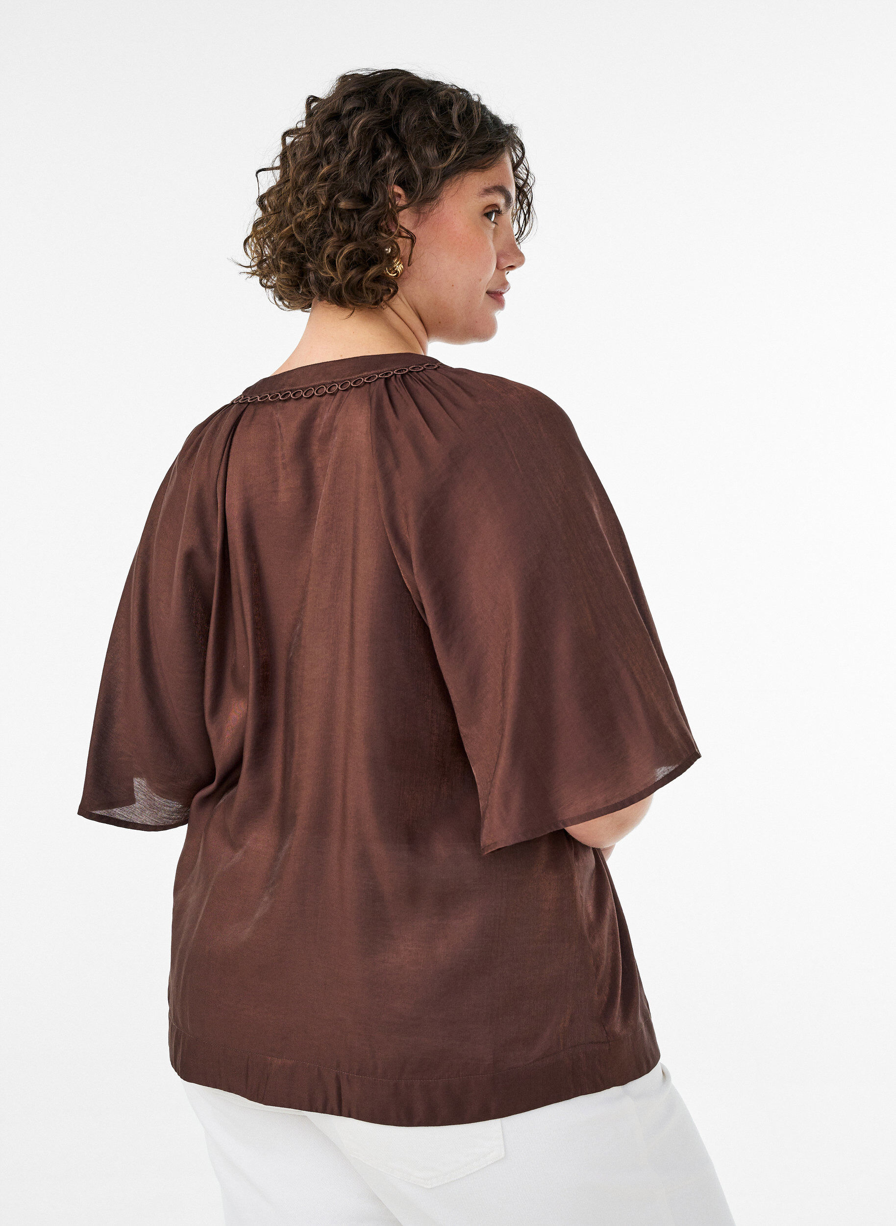 Zizzifashion Viscose blouse with V-neck and decorative details, Brown, Model image number 2