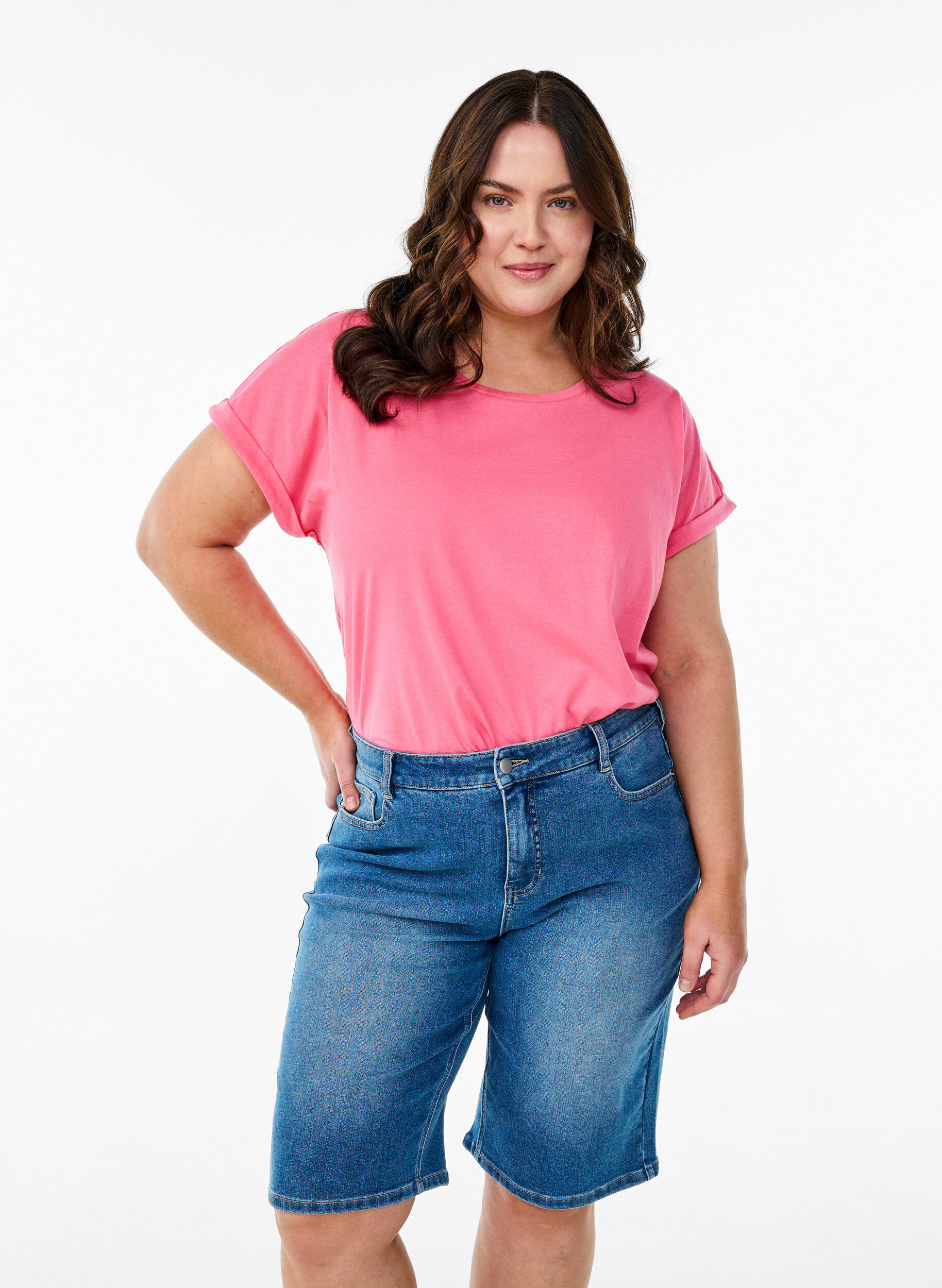 High-waisted denim Bermuda shorts, Light Blue, Model