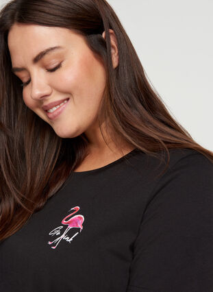 T-shirt with print, Black Flamingo, Model image number 2