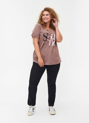 Organic cotton T-shirt with print, Deep Taupe, Model image number 2
