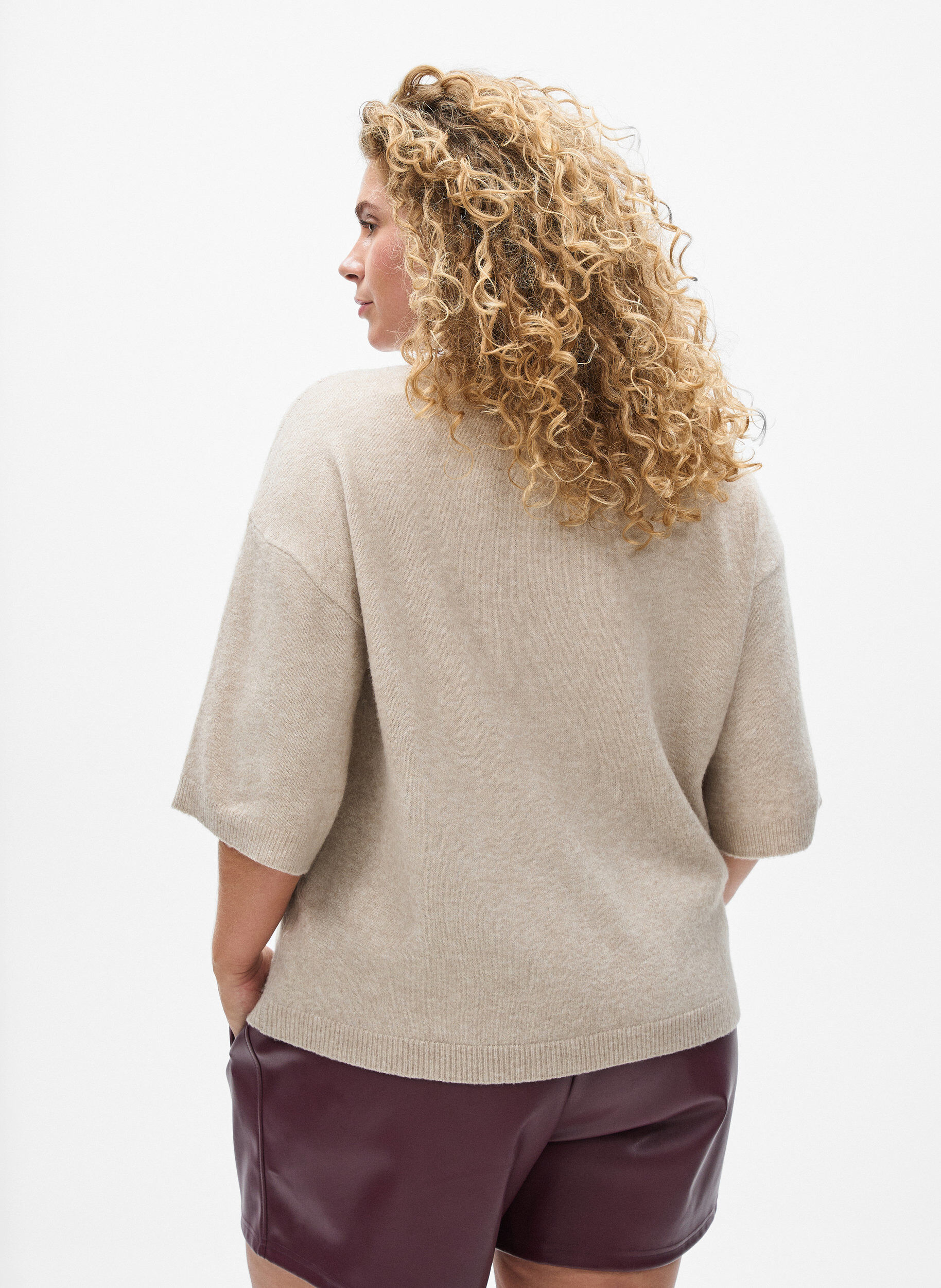 Zizzifashion Loose knitted blouse with short sleeves, Beige, Model image number 2