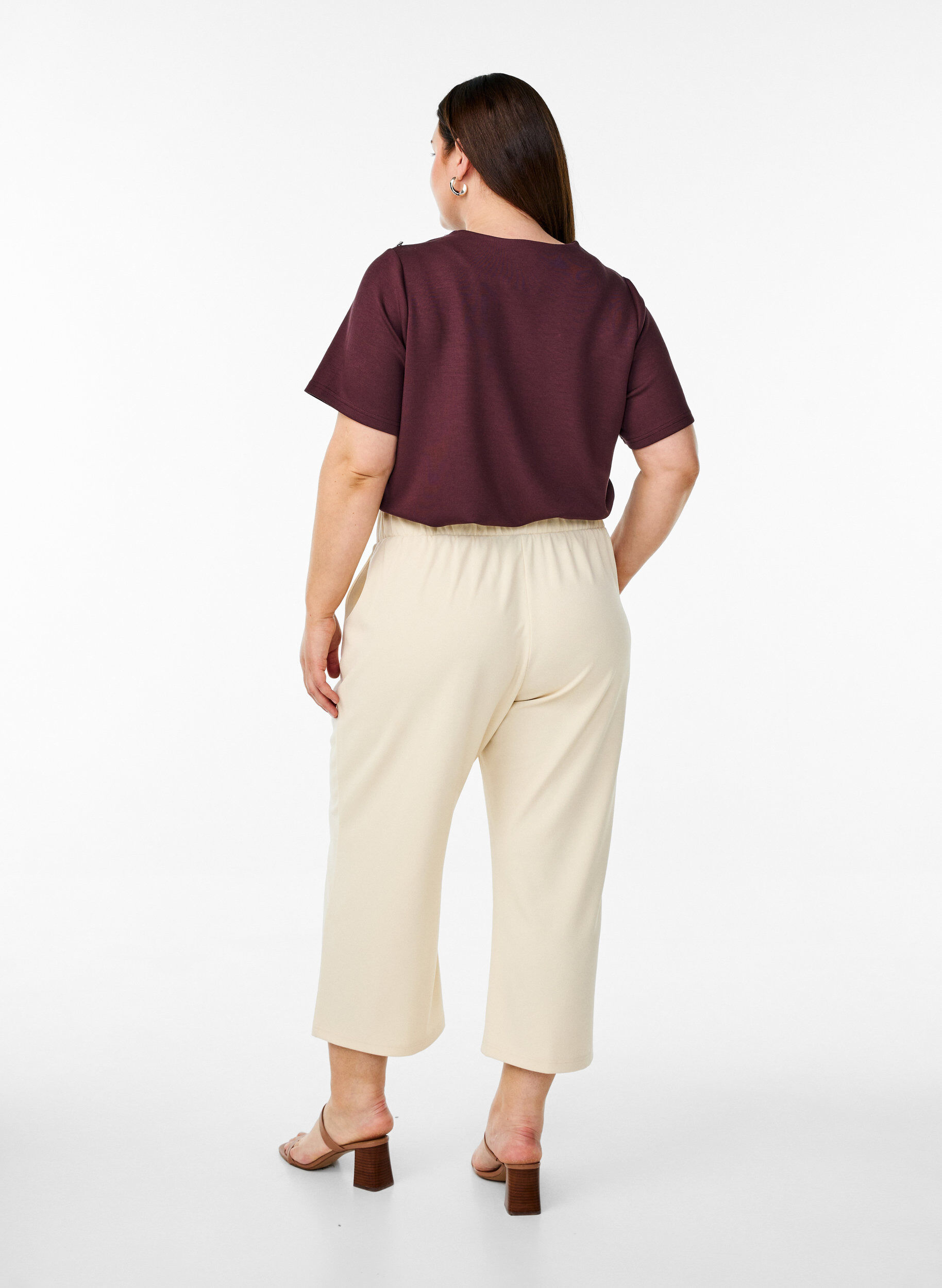Zizzifashion Ankle length trousers with loose fit, Beige, Model image number 1