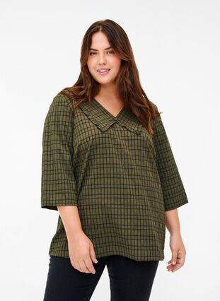 Checked blouse with 3/4 sleeves and ruffled collar, Ivy Green Check, Model image number 0