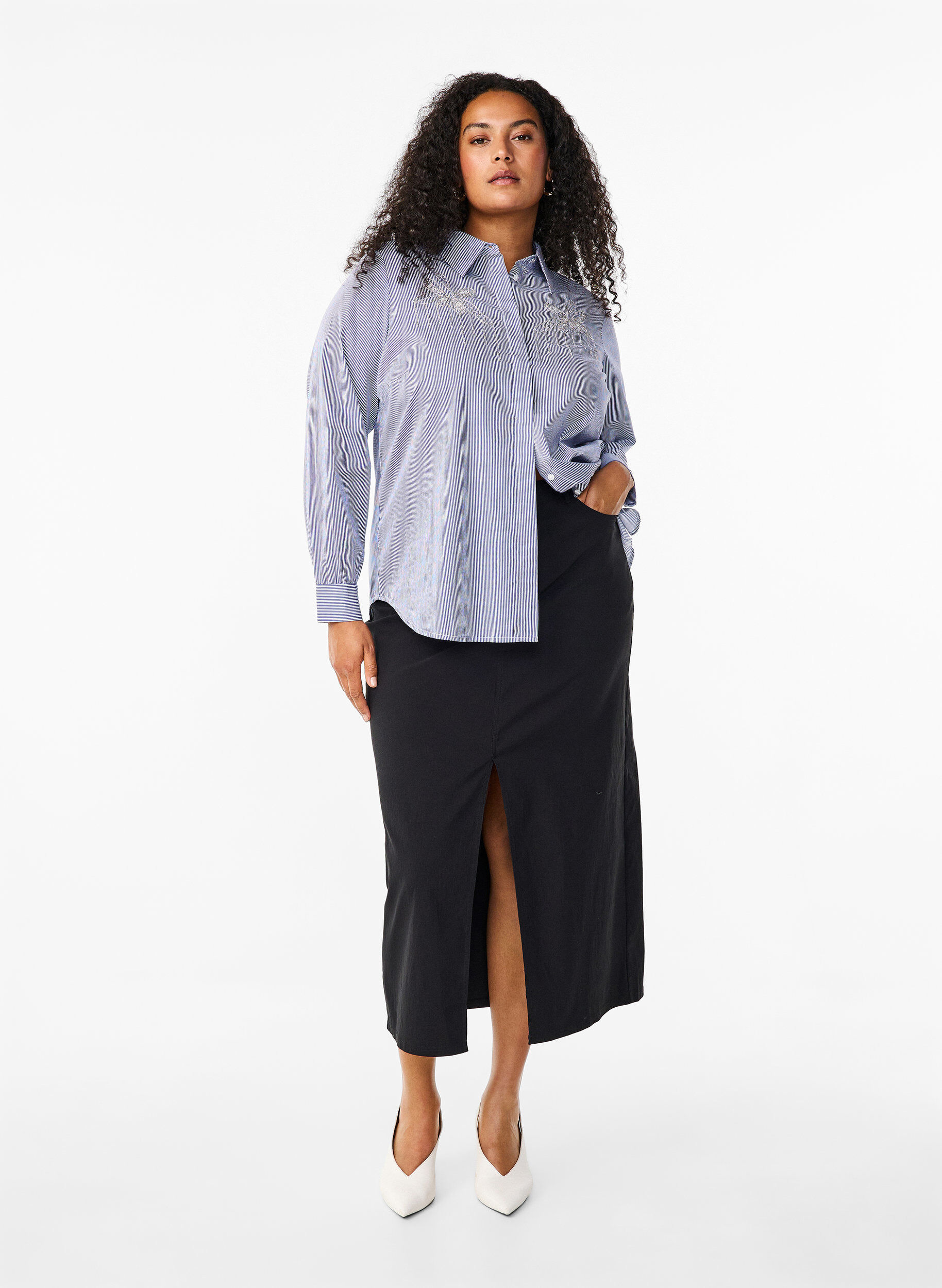 Zizzifashion Organic cotton shirt with bead embroidery, Blue, Model image number 1