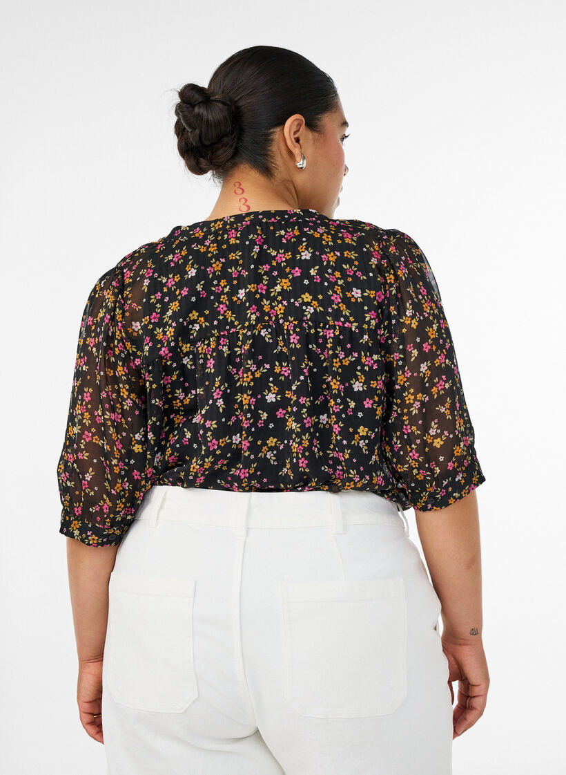 Blouse with floral print and V-neck, Black, Model image number 2