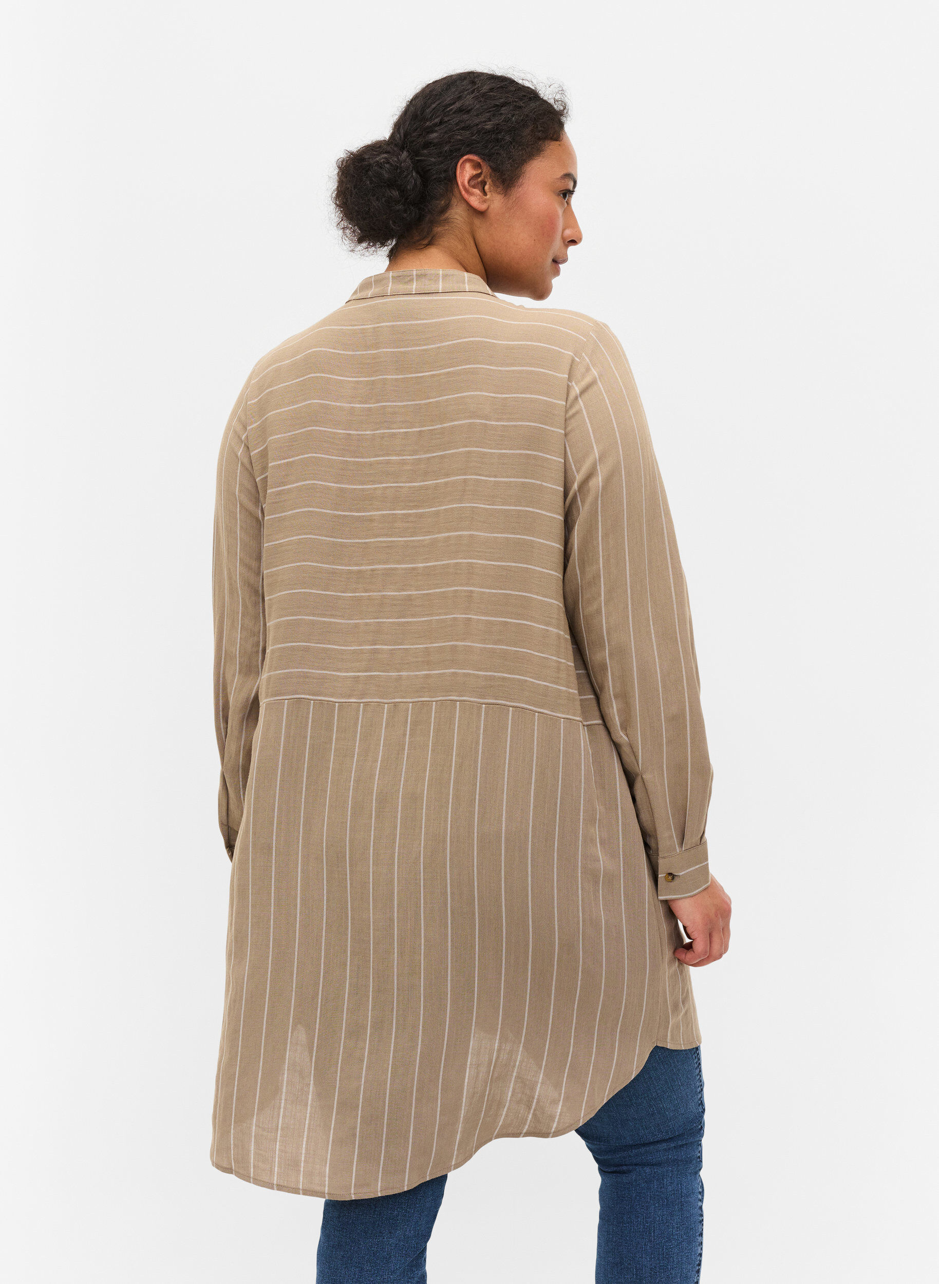 Zizzifashion Long striped shirt in a viscose mix, Timber Wolf/White, Model image number 1
