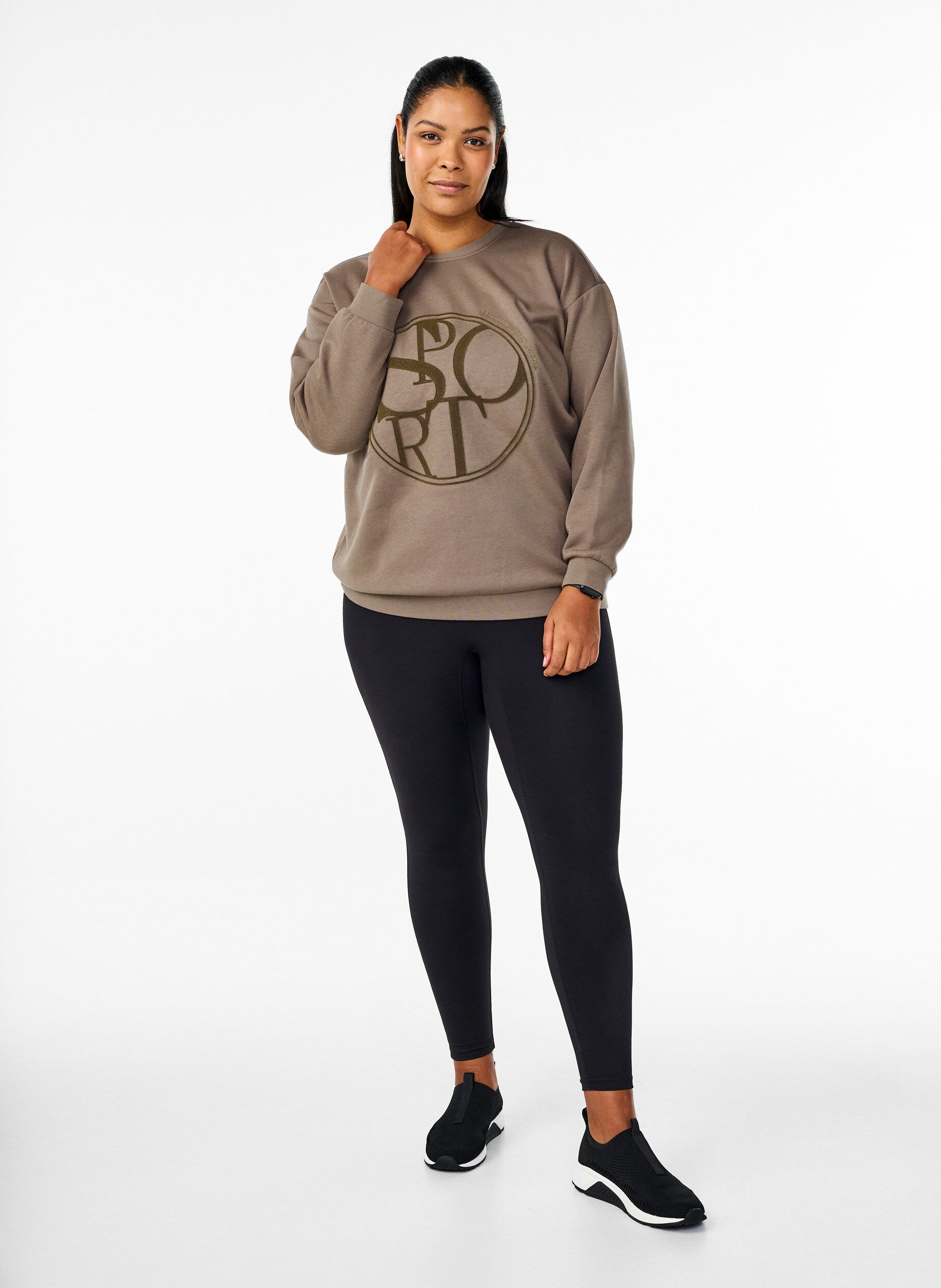 Zizzifashion Sweatshirt with a motif, Walnut, Model image number 2