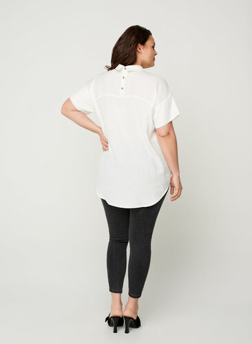Short-sleeved, viscose mix shirt, Snow White, Model image number 1
