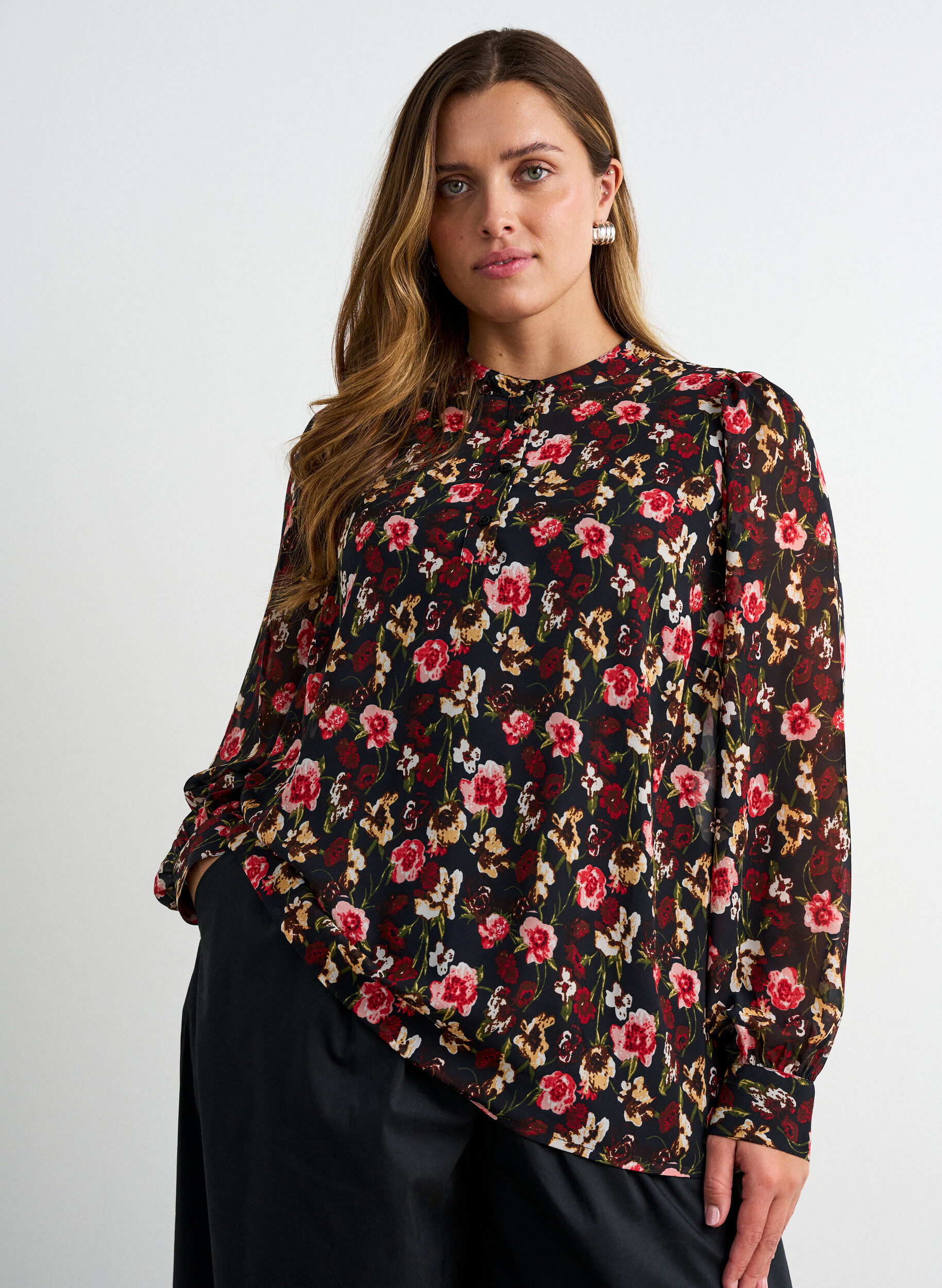 ZizzifashionBlouse with all-over print and short button placket, Rose, Model image number 0