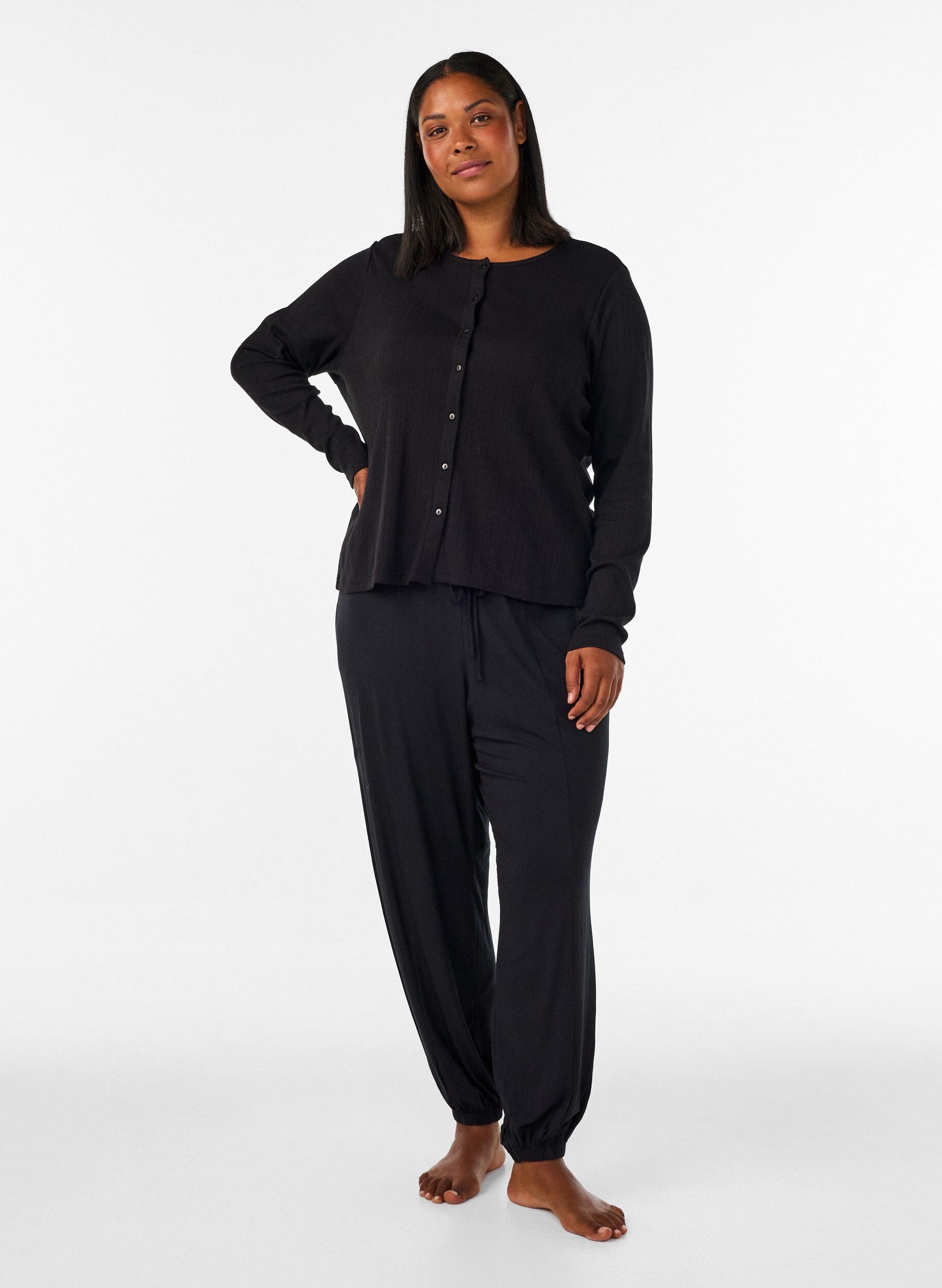 ZizzifashionCardigan in organic cotton with eyelet embroidery, Black, Model image number 1