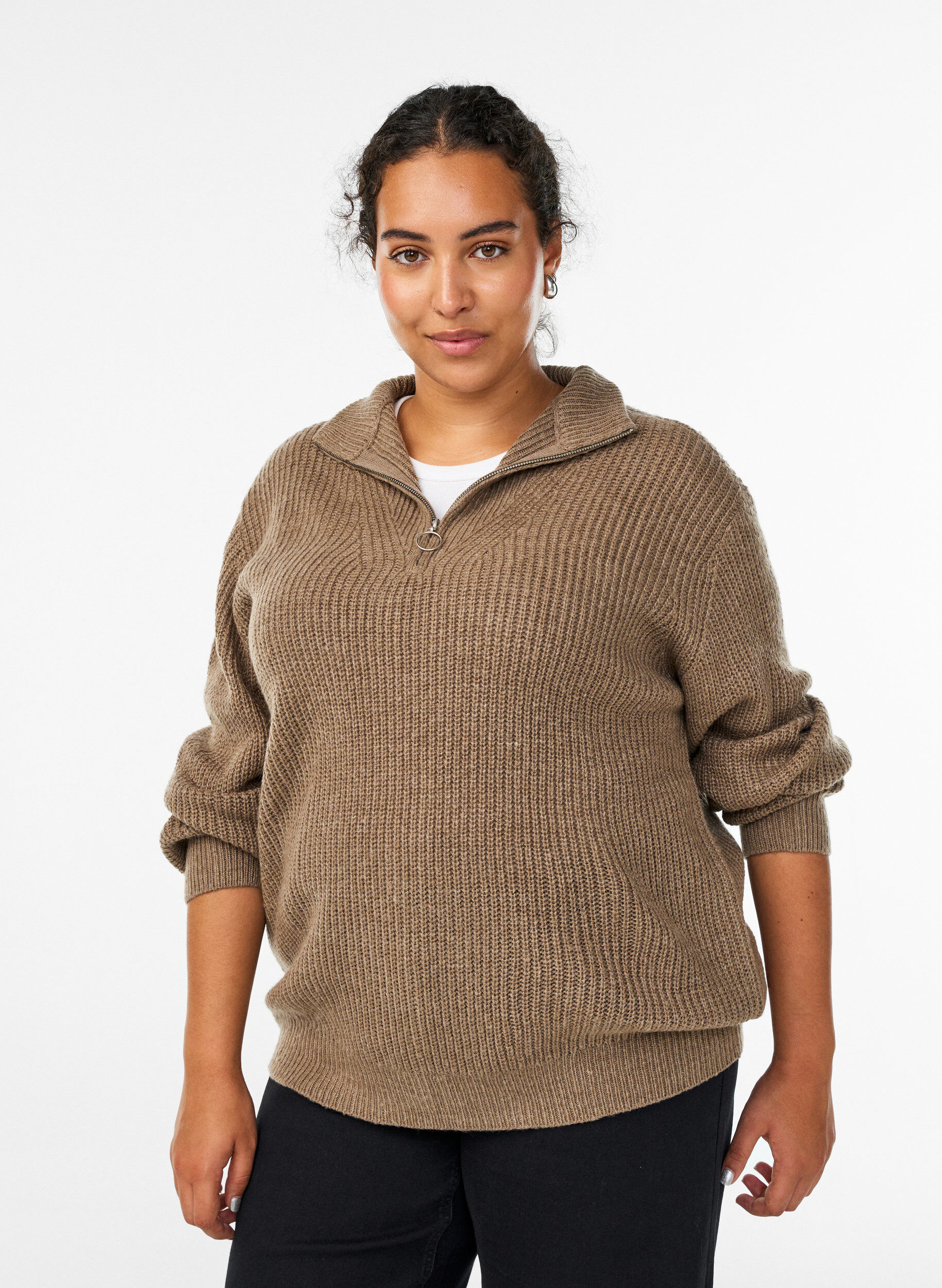 ZizzifashionKnitted sweater with high neck and zipper, Brown, Model image number 0
