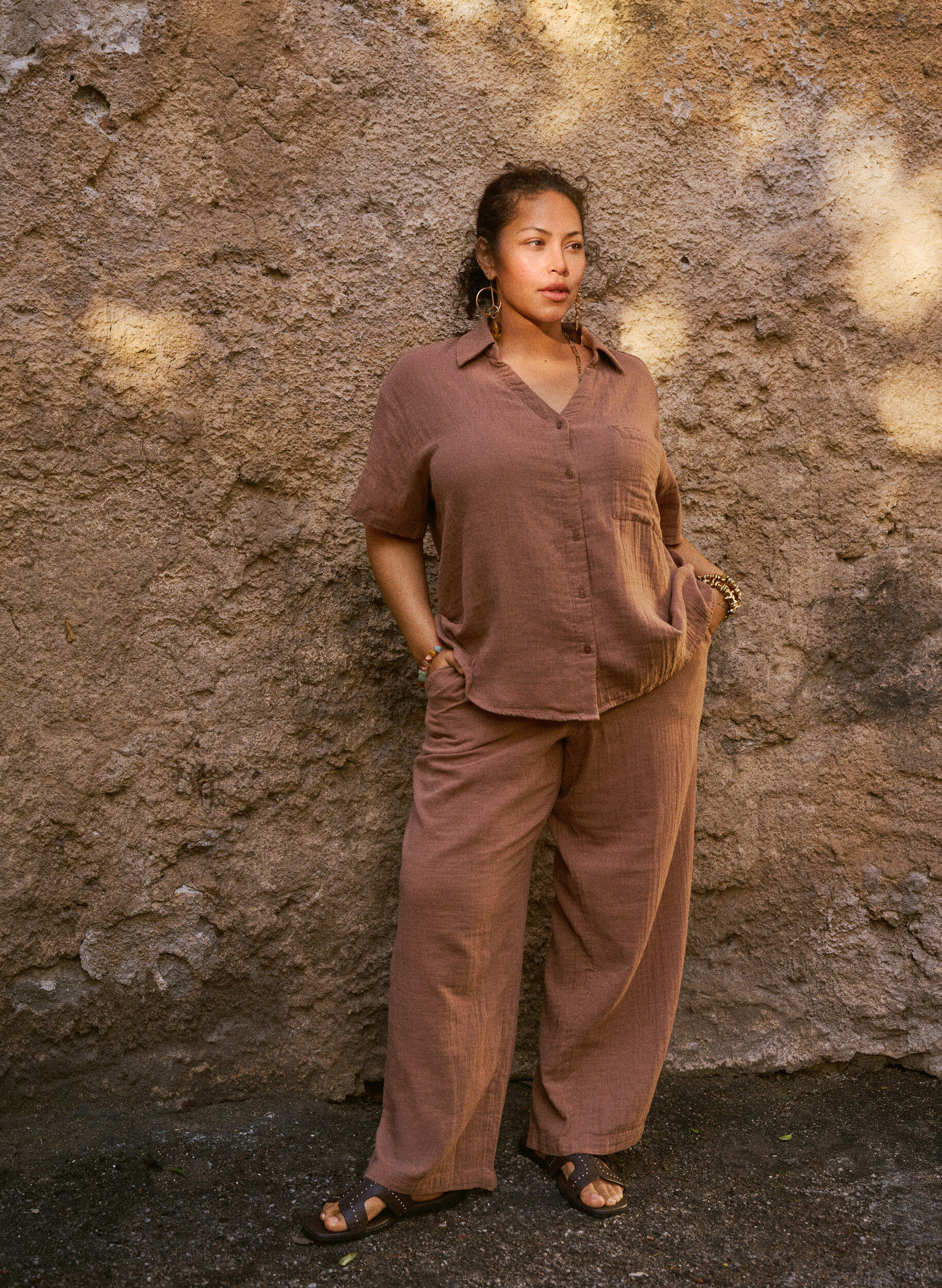 Zizzifashion High-waisted cotton muslin trousers with loose legs, Brown, Image image number 0