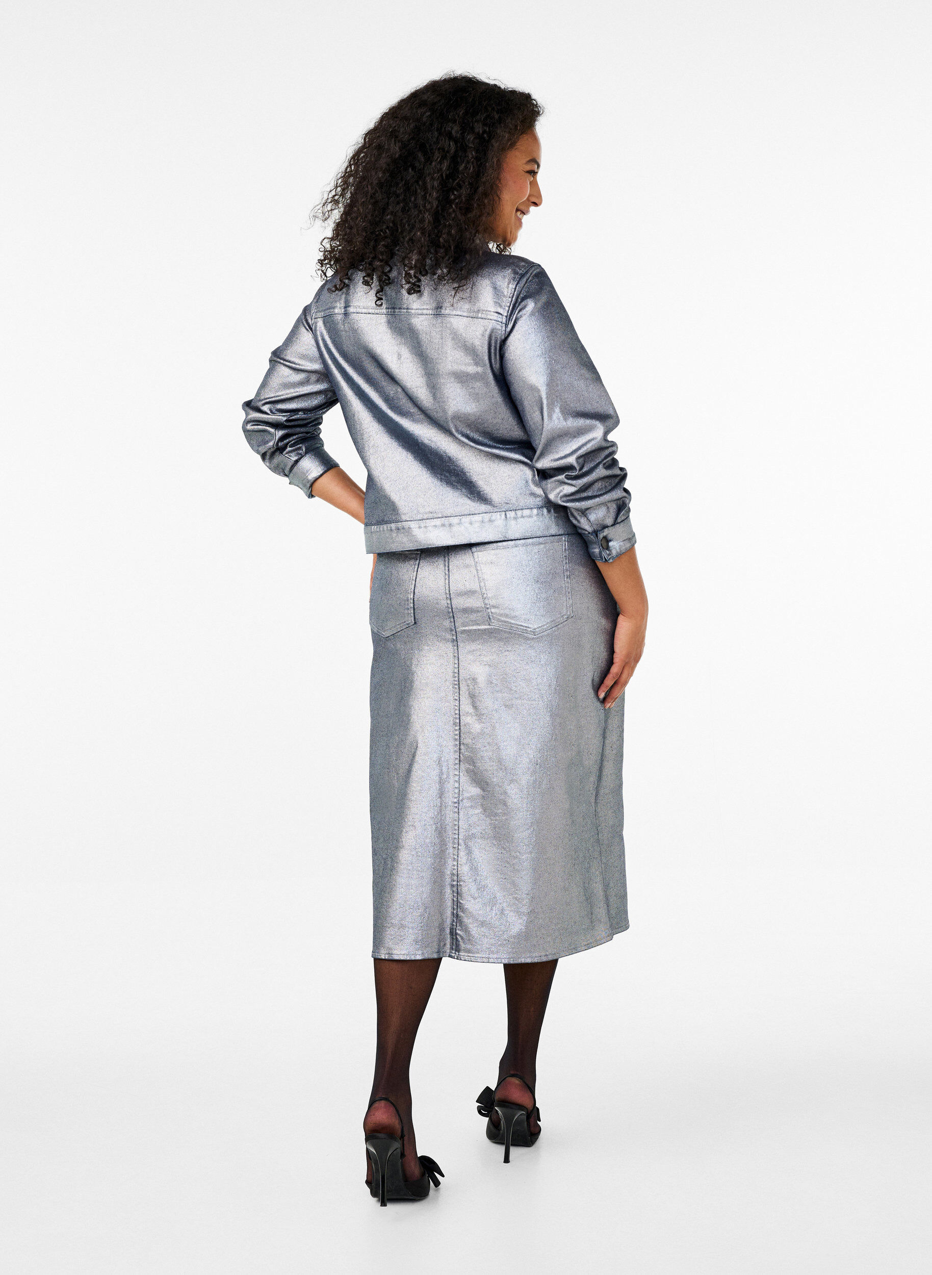 Zizzifashion Silver coated midi skirt, Gun Sliver, Model image number 1