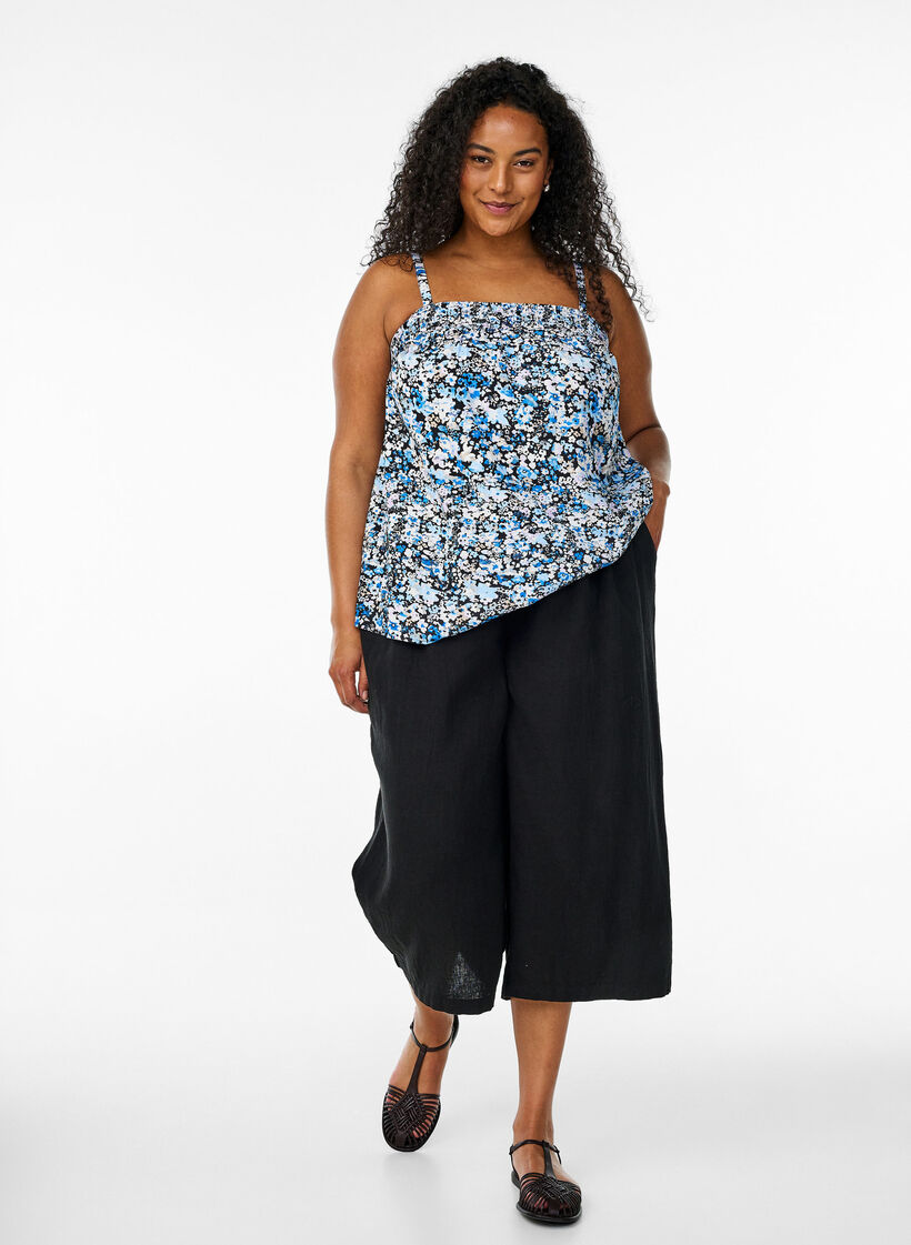 Cropped trousers in linen and viscose, Black, Model image number 0