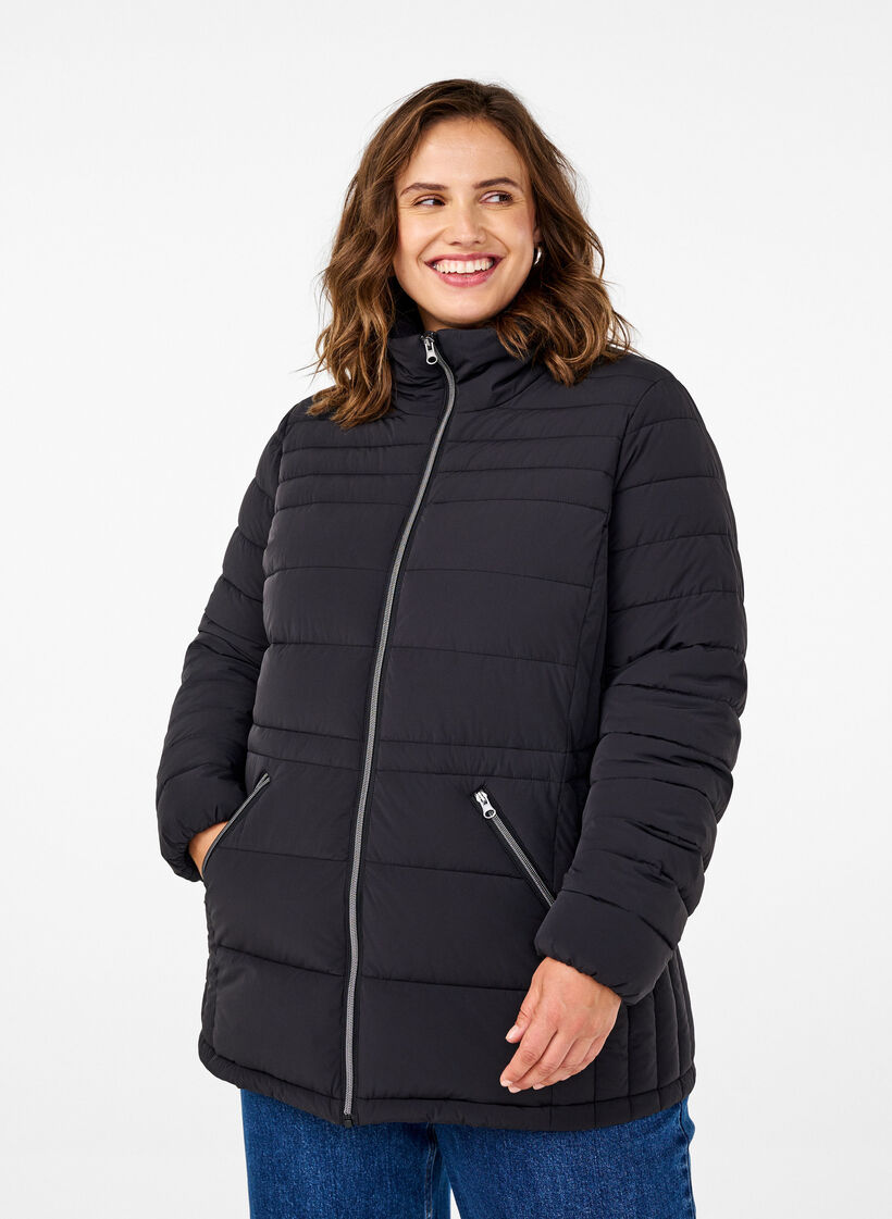 Short puffer jacket with pockets, Black, Model image number 0
