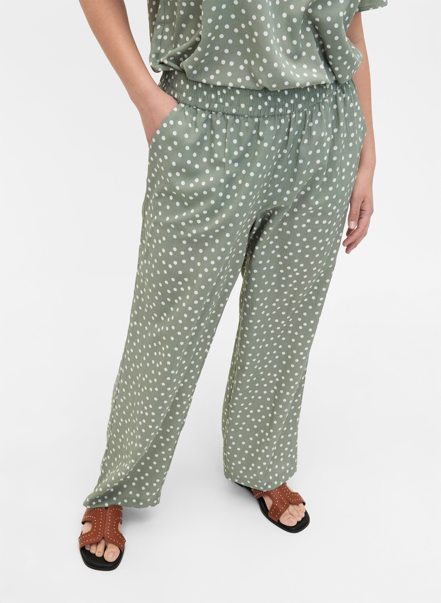 Zizzifashion FLASH - Pants with print and pockets, Iceberg Green Dot, Model image number 2