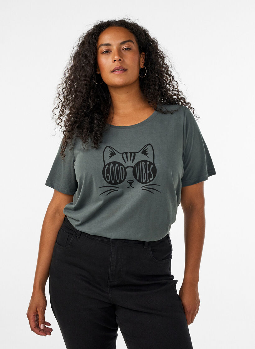 T-shirt with motif, Green, Model image number 0