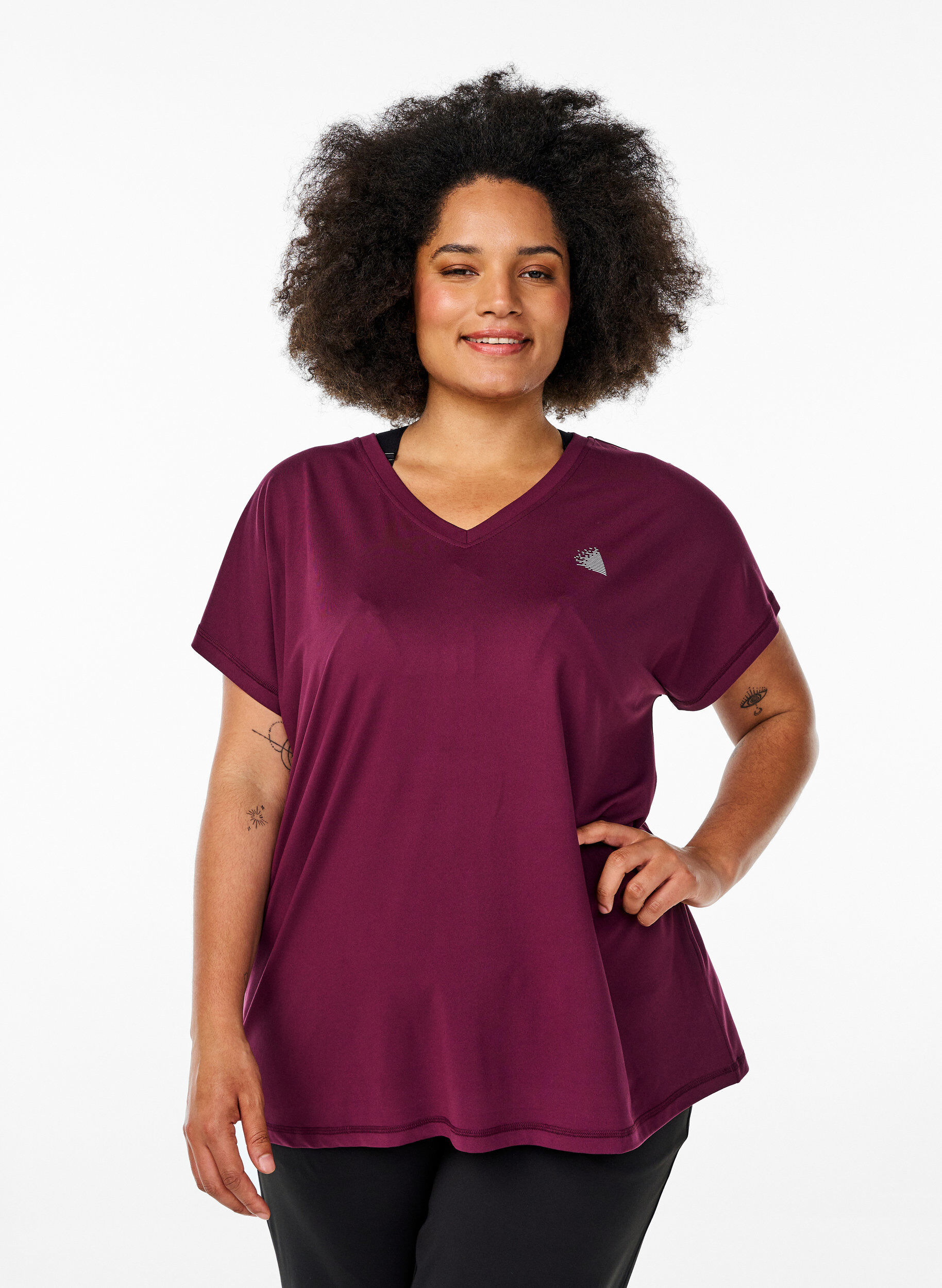 ZizzifashionLoose training t-shirt with v-neck, Red, Model image number 0