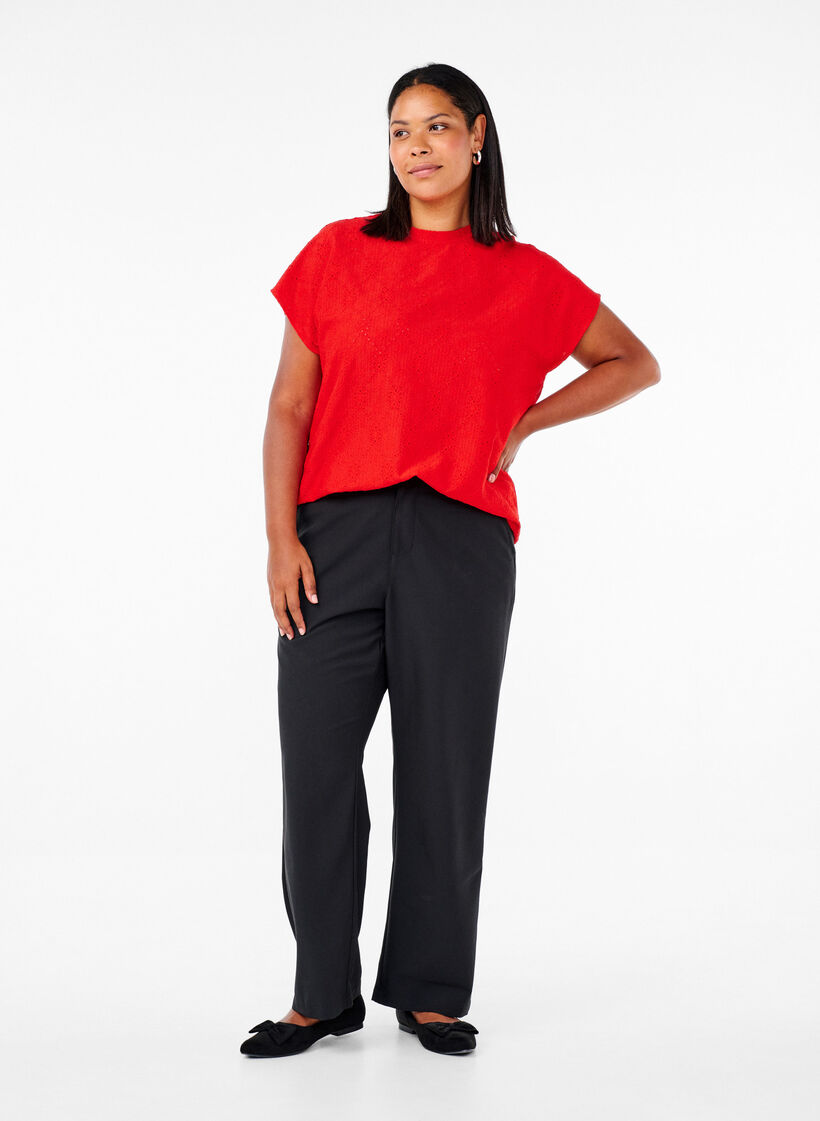 Blouse with short sleeves and floral embroidery, Flame Scarlet, Model image number 2