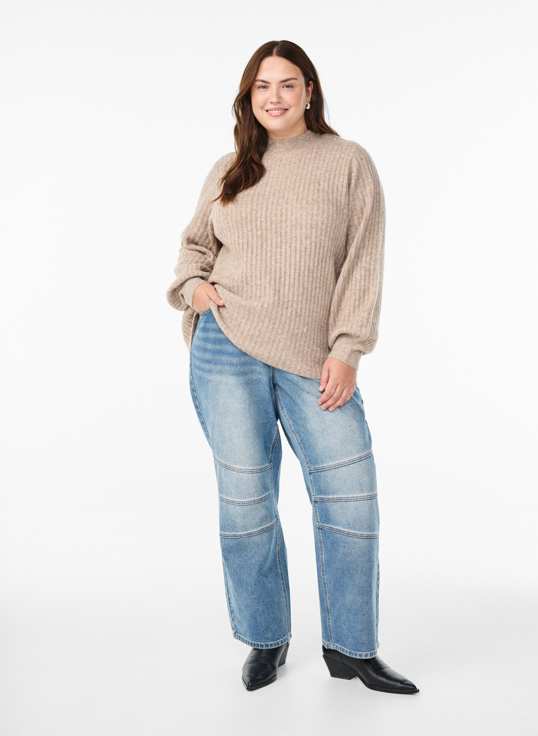 Zizzifashion Ribbed jumper with puff sleeves and buttons, Beige, Model image number 1