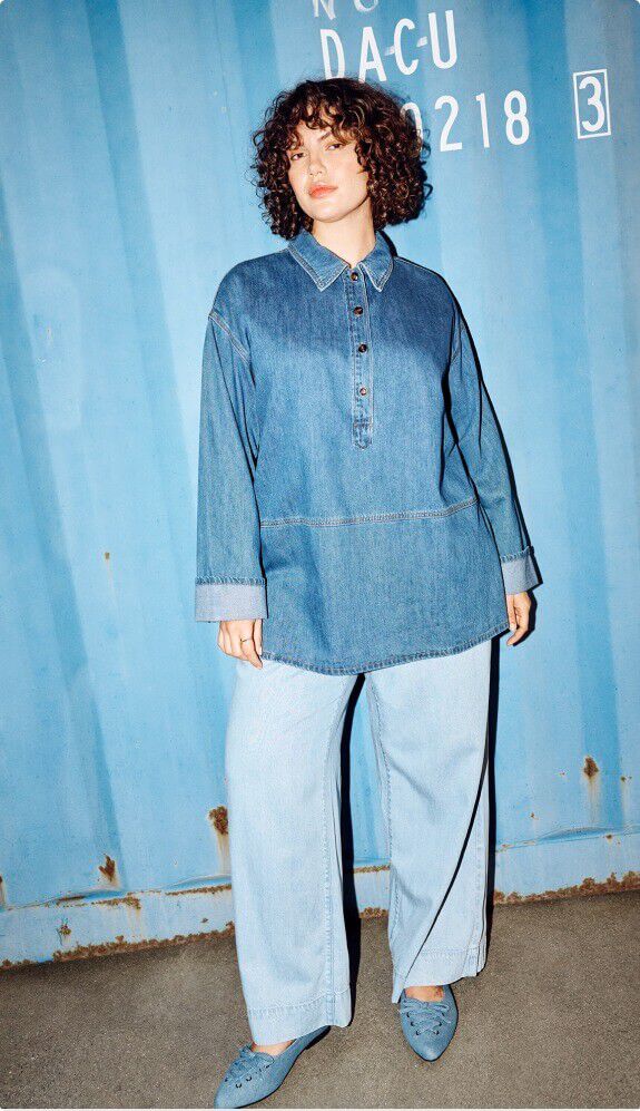  BLOUSES &amp; SHIRTS